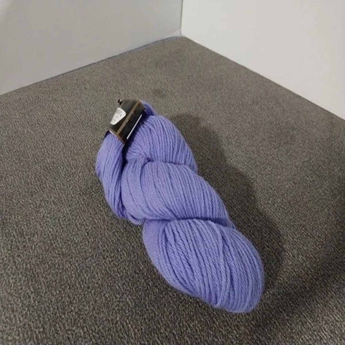cascade-yarns-220-100-pure-new-wool-100g-220yds-color-7809-1-hank