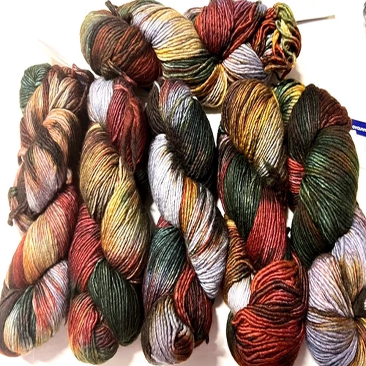 exquisite-navidad-christmas-colors-100g-skein-malabrigo-worsted-merino-wool-yarn
