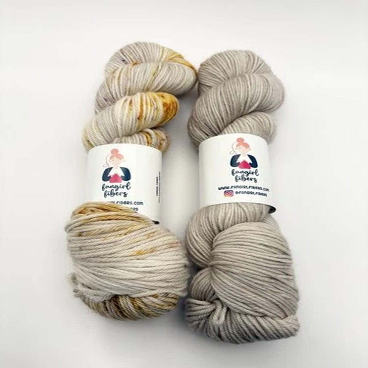 mixed-lot-of-2-fangirl-fibers-sw-merino-dk-beige-speckle-beige-fall-autumn