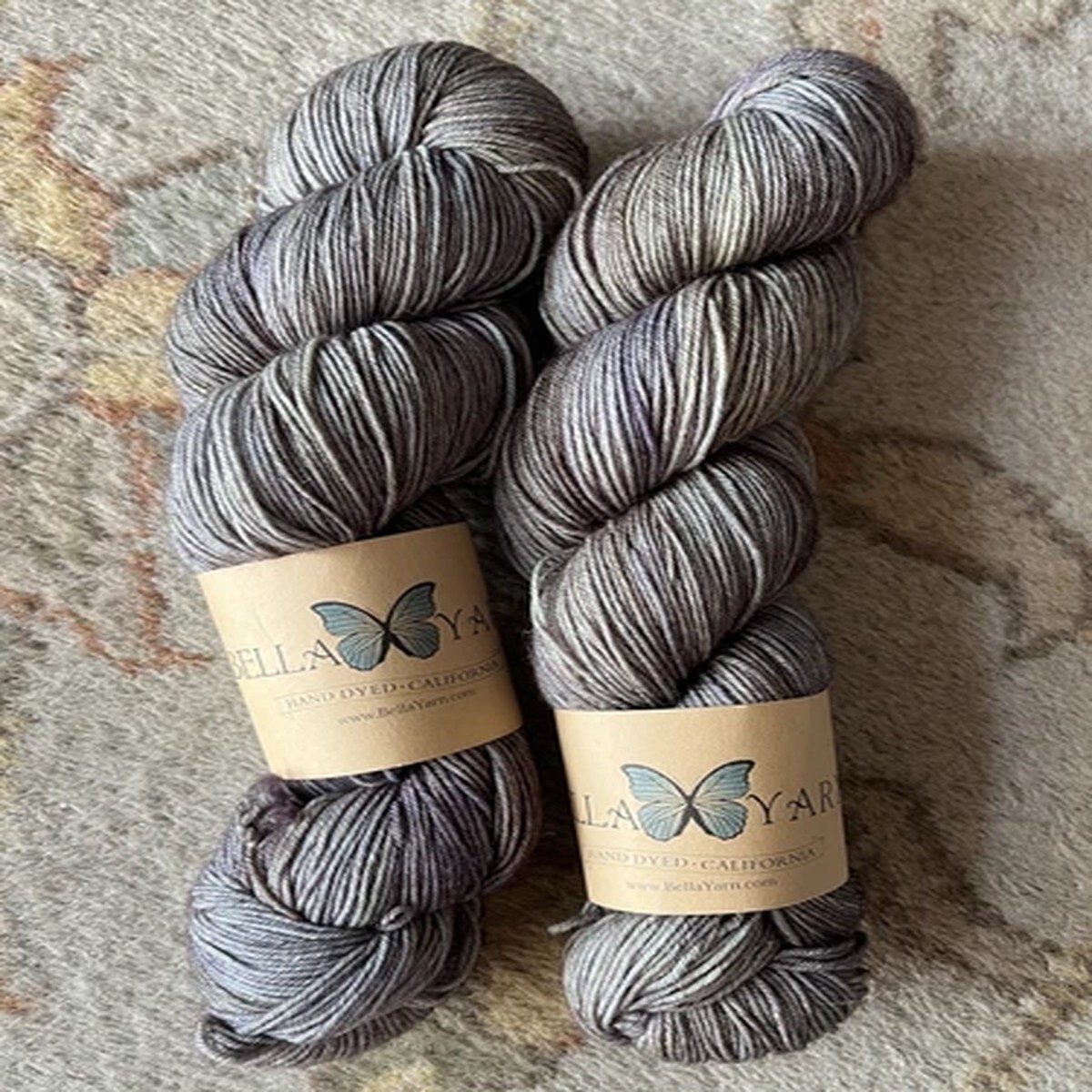 destash-2-skeins-bella-yarn-mendocino-superwash-merino-wool-yarn-enigma-engima