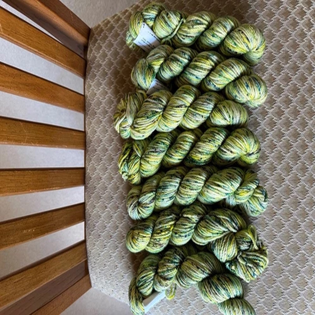 koigu-kersti-100-hand-painted-merino-crepe-yarn-lot-of-7-green-50g
