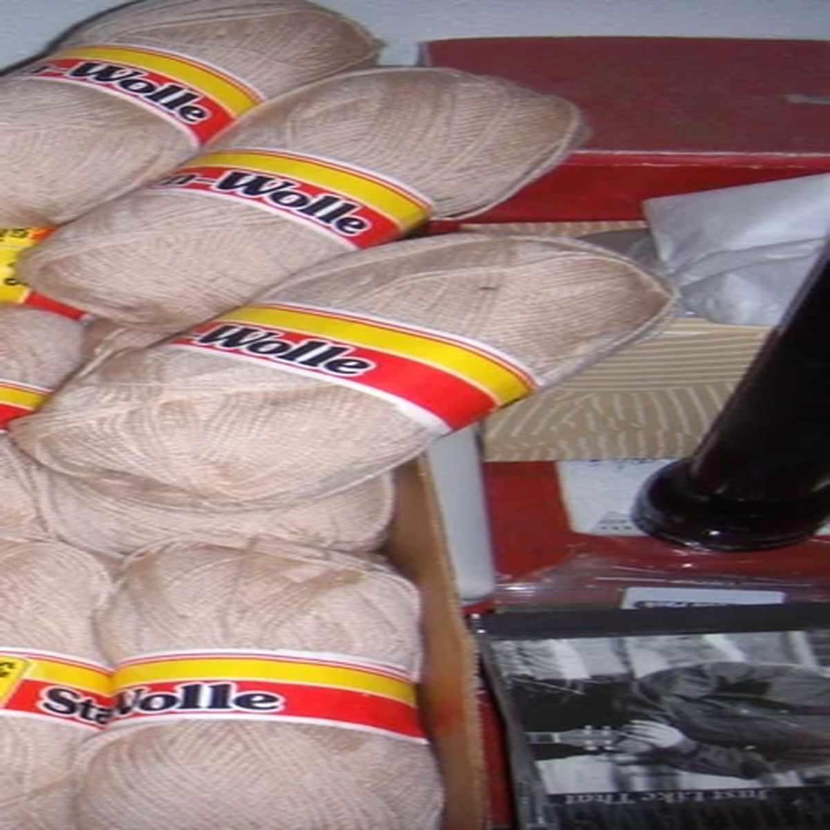 4-new-staufen-wolle-yarn-12oz-tapestry-needlepoint-yarn-tan-color-free-ship