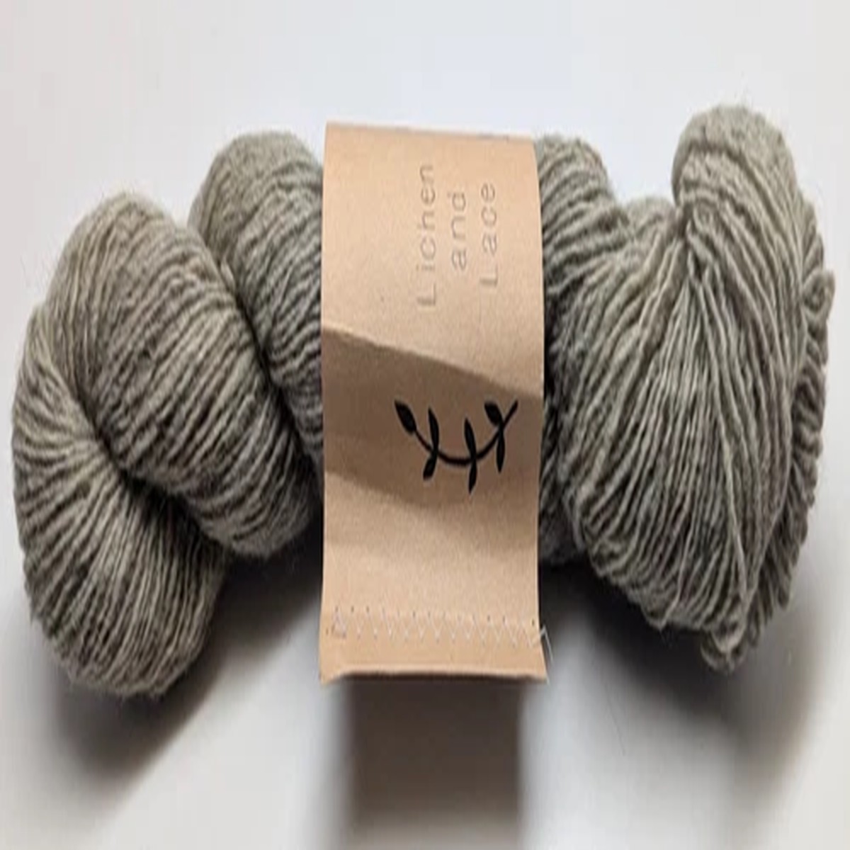 single-hank-plant-dyed-rustic-heather-sport-50gm-215-100-canadian-wool-sage-ps