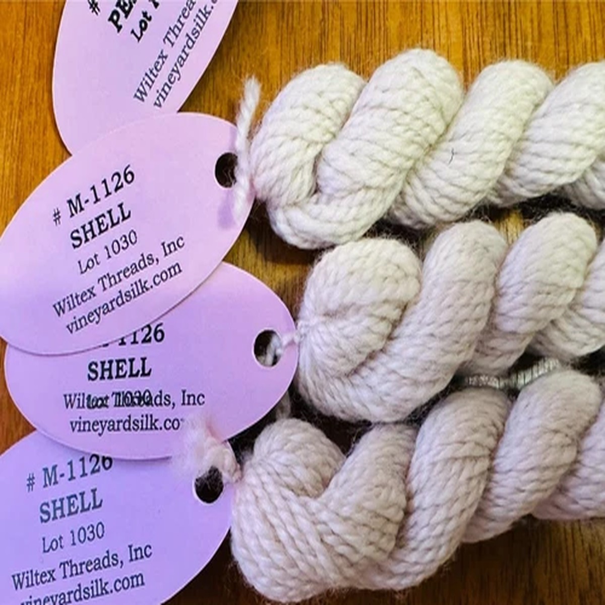 vineyard-silk-100-merino-wool-m-1126-shell-dye-lot-1030-3-skeins-ss