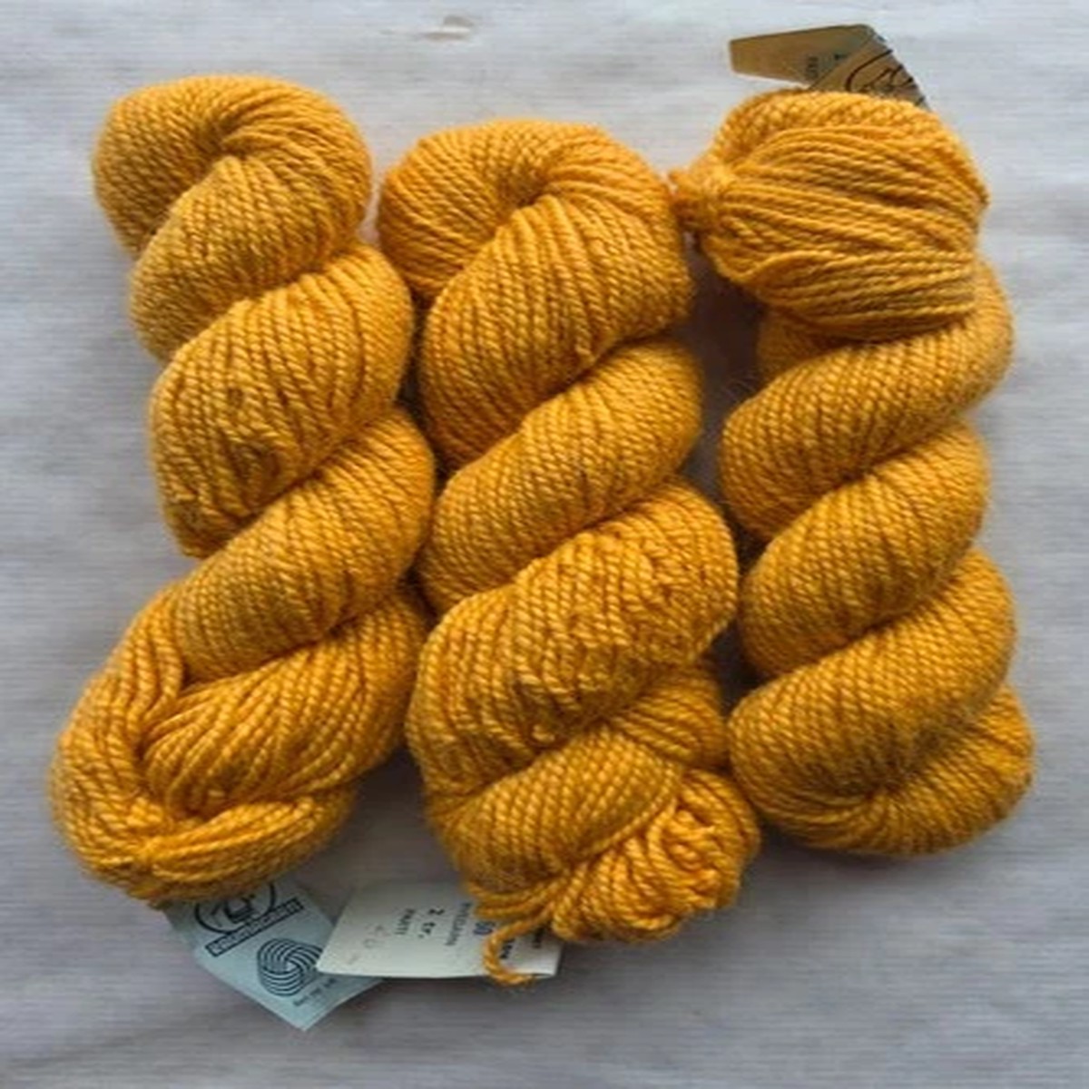 wool-raumagarn-spaelsaugarn-yarn-color-560