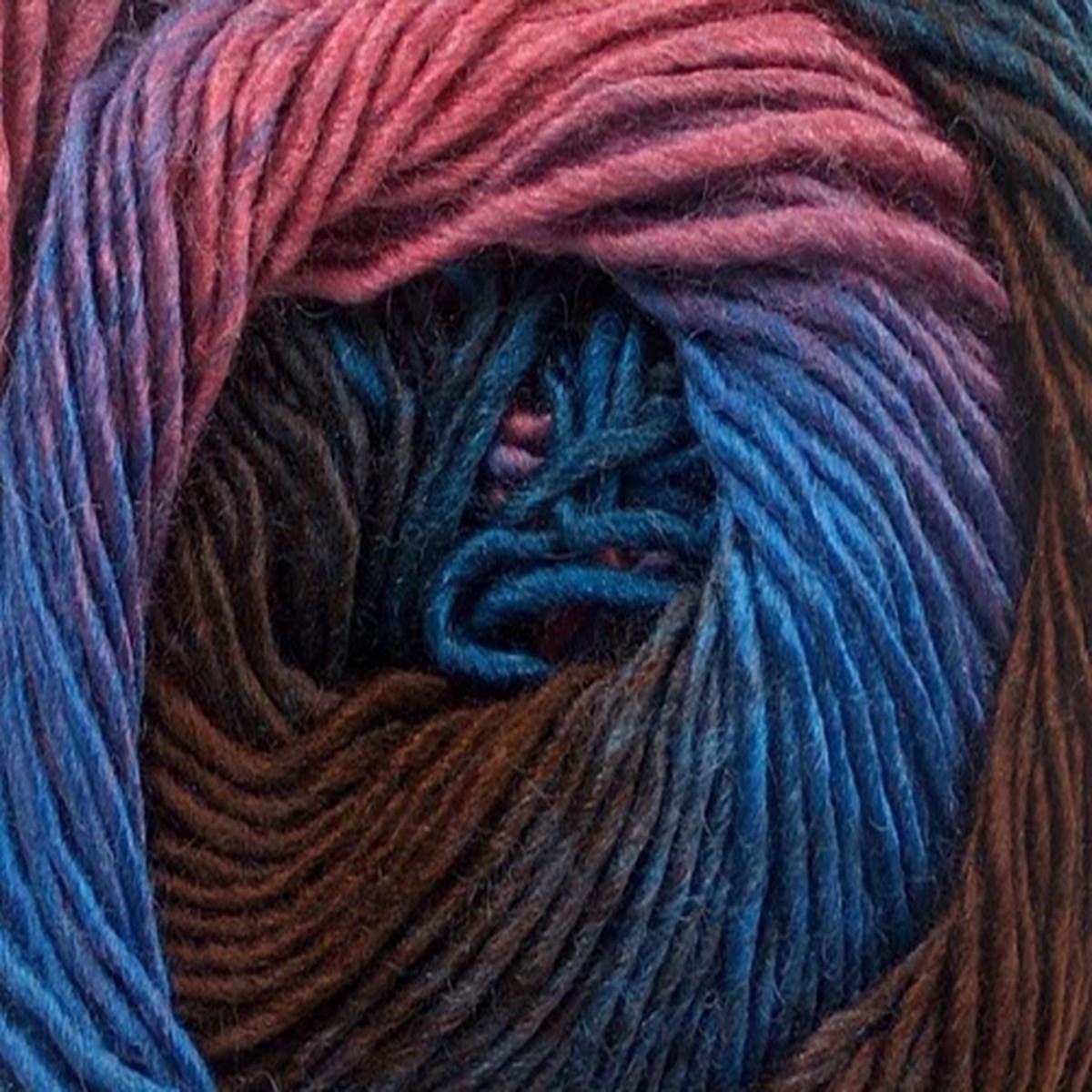 brambles-primadonna-55456-fine-self-striping-wool-bl-yarn-100gr-brown-blue-pink