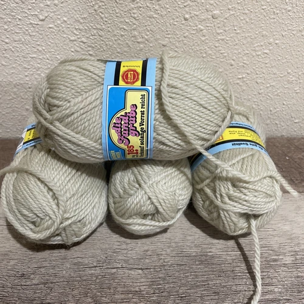 4-skeins-pure-new-wool-yarn-from-germany-wolle-rodel-cream-color-50g-each