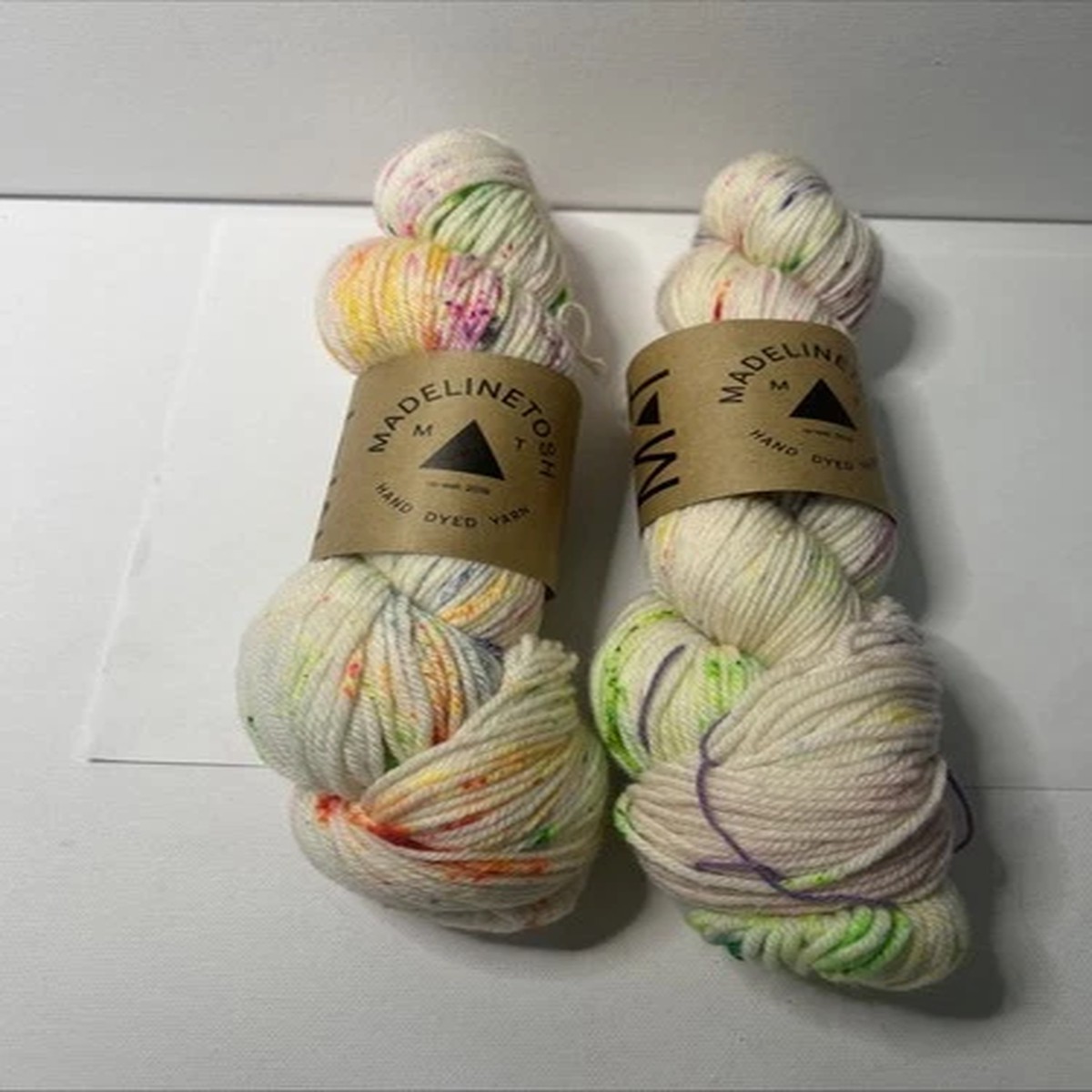 madelinetosh-100-superwash-merino-wool-umbrella-sky-2-hanks-dk-light-3-lc2