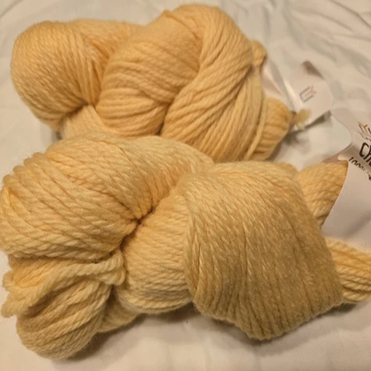 two-3-5oz-skeins-universal-yarn-deluxe-chunky-butter-22298-100-wool-yarn