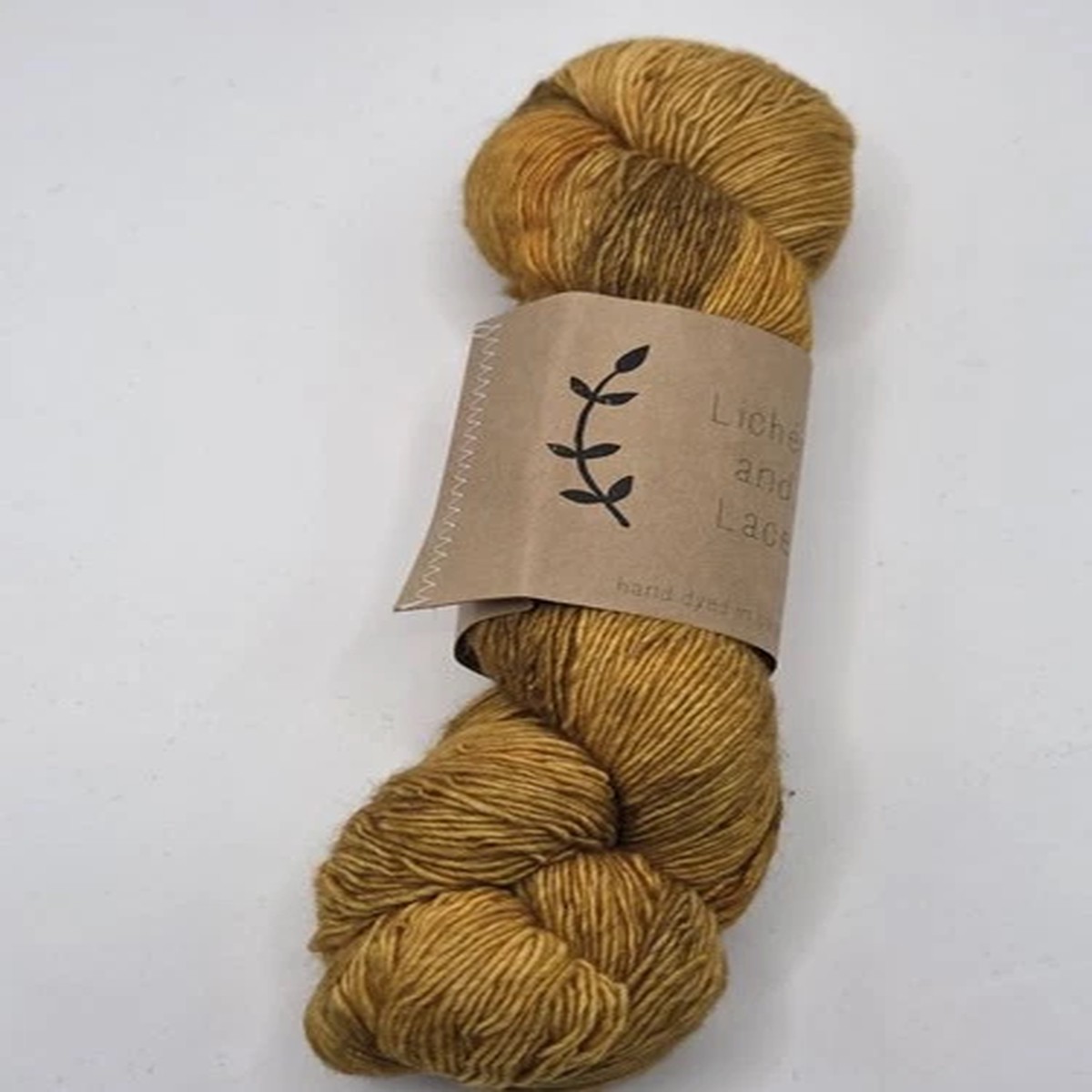 1-skein-lichen-and-lace-superwash-merino-fingering-amber-100-superwash-merino-f