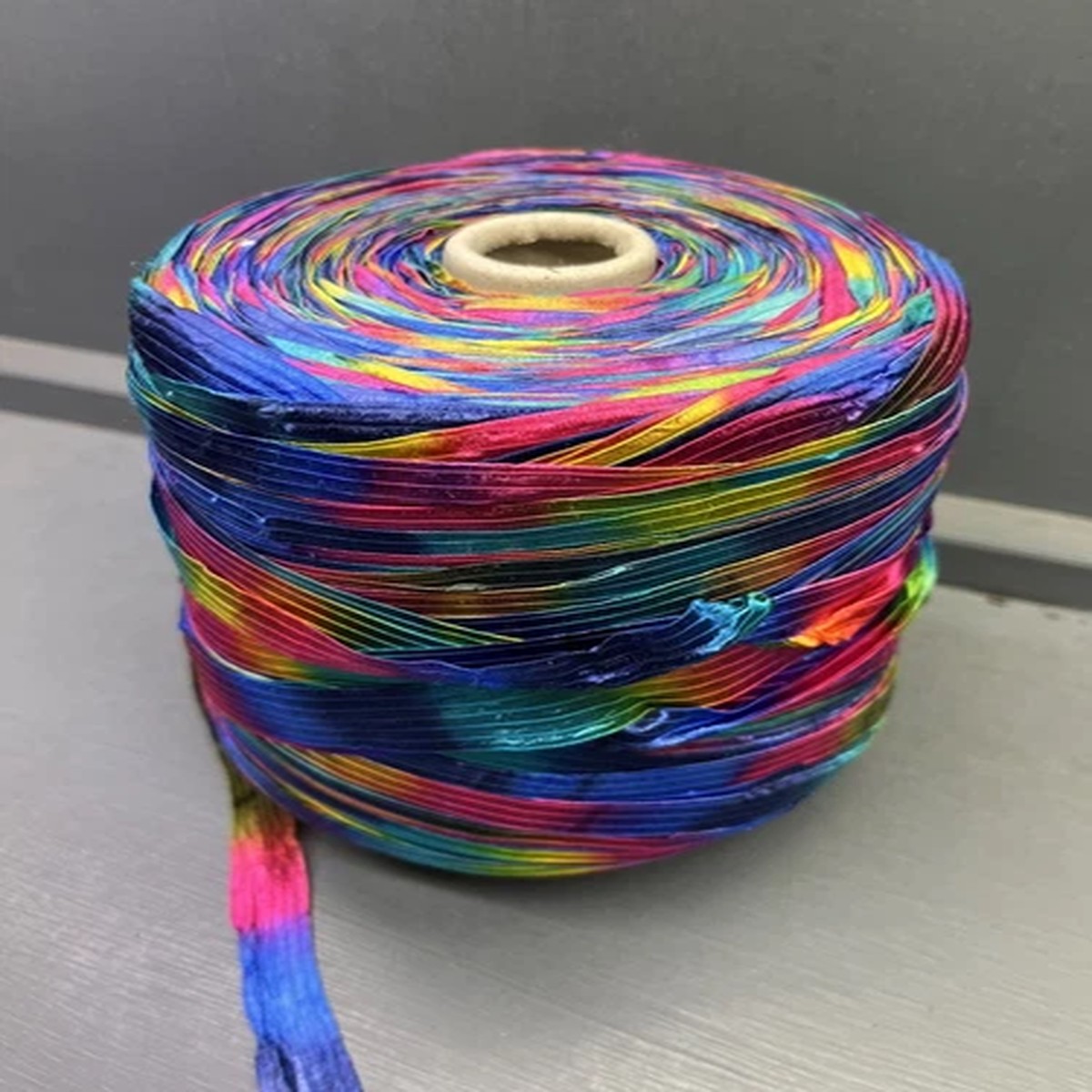 1kg-large-cone-bright-multi-coloured-coloured-space-dyed-nylon-yarn-1-1nm-peonia