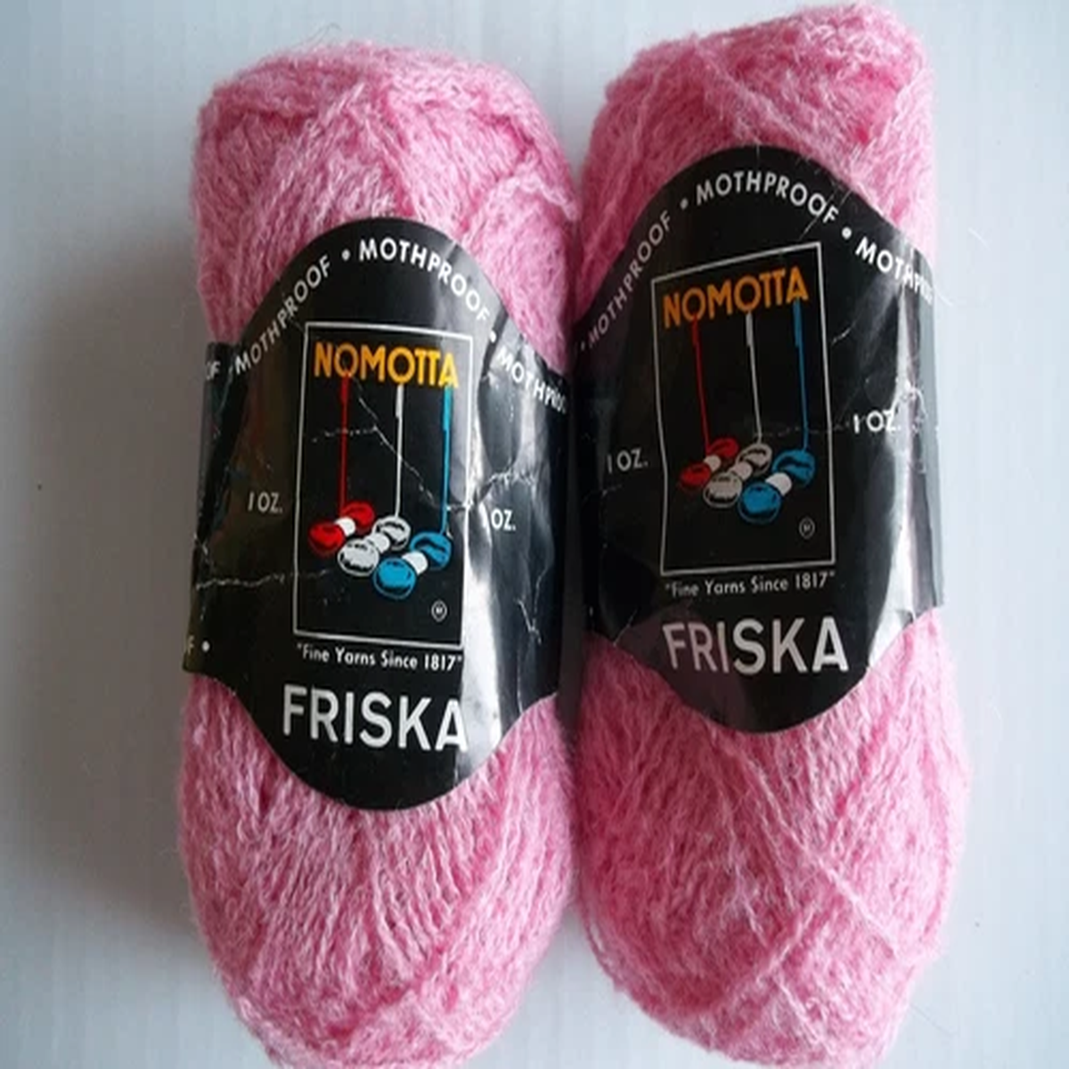 nomotta-friska-boucle-type-wool-yarn-pink-lot-of-2-120-yds-each