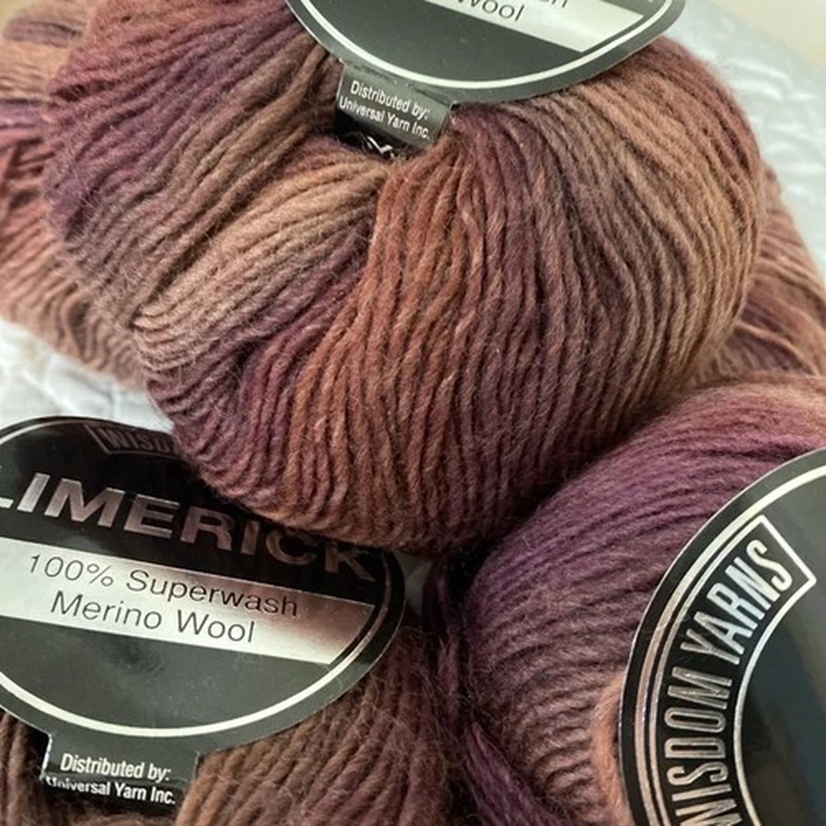 lot-is-5-merino-limerick-yarn-wisdom-yarns