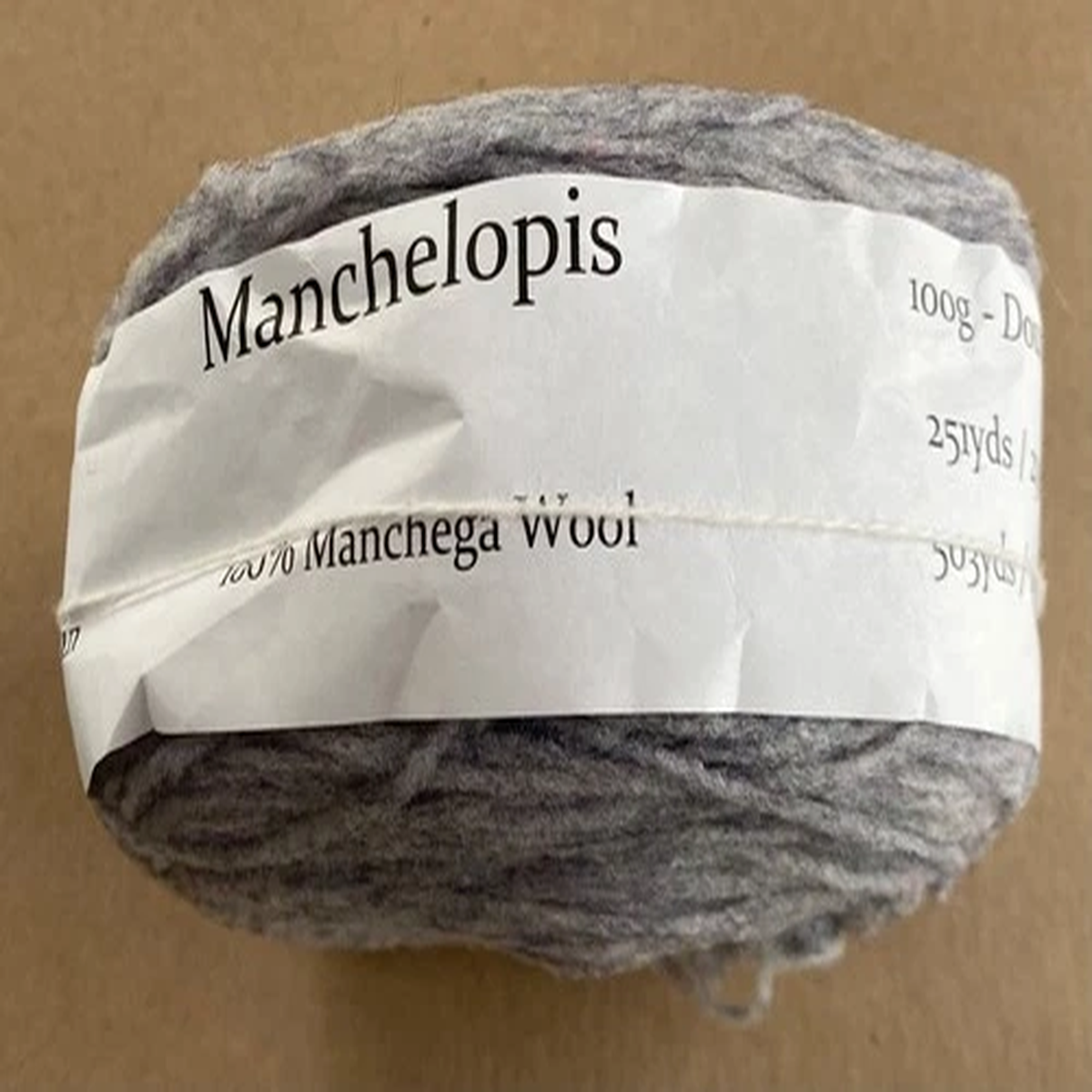 manchelopis-100-manchega-wool-colorway-double-silver-qty-1