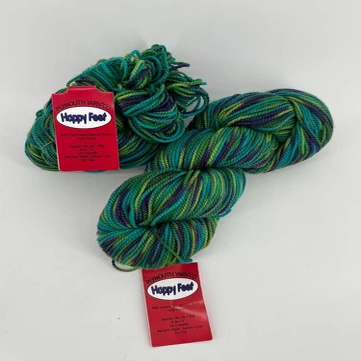 plymouth-happy-feet-100-sock-yarn-merino-wool-green-lot-of-2-skeins-768-yards