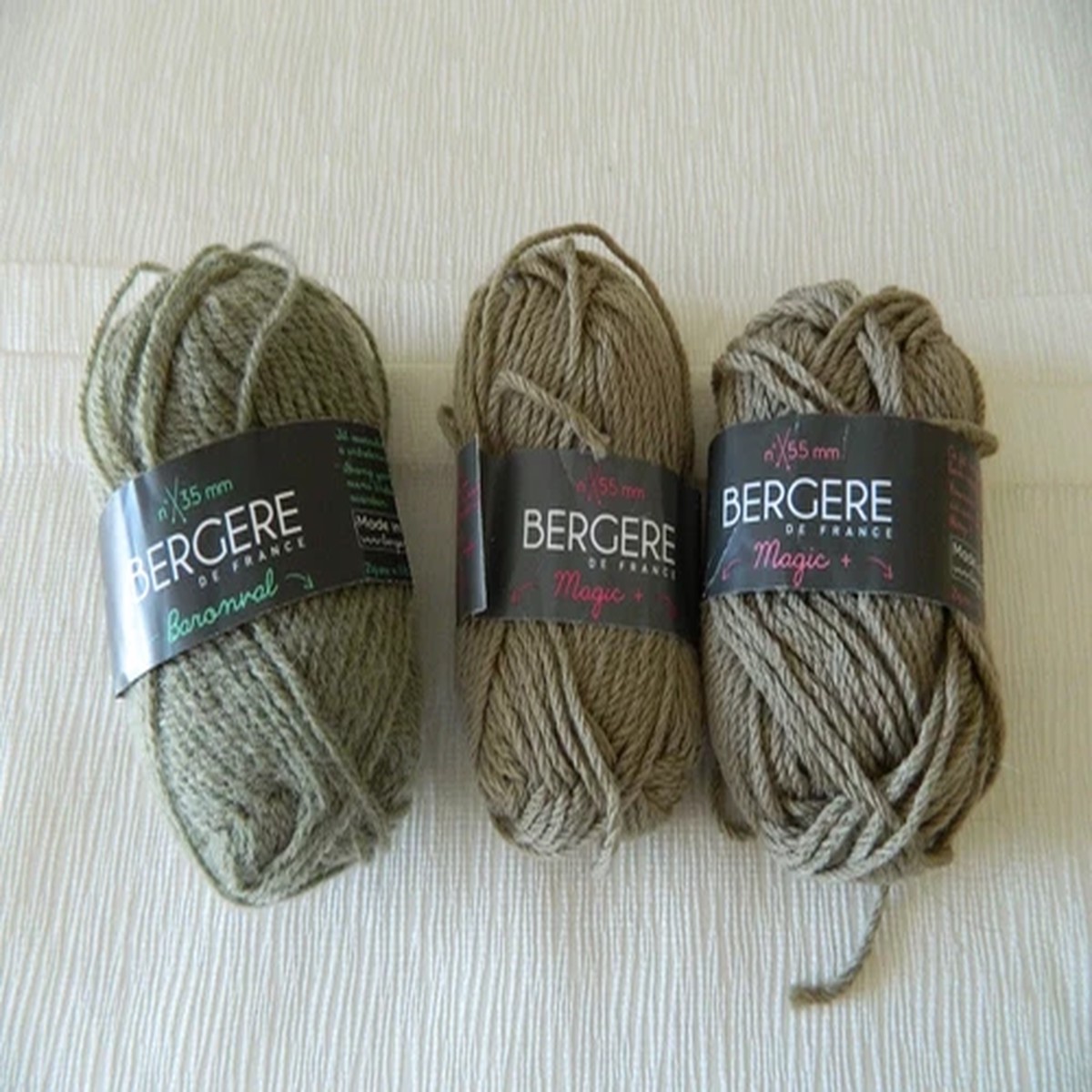 yarn-bergere-de-france-wool-acrylic-polyamide-baronral-or-magic-craft-france