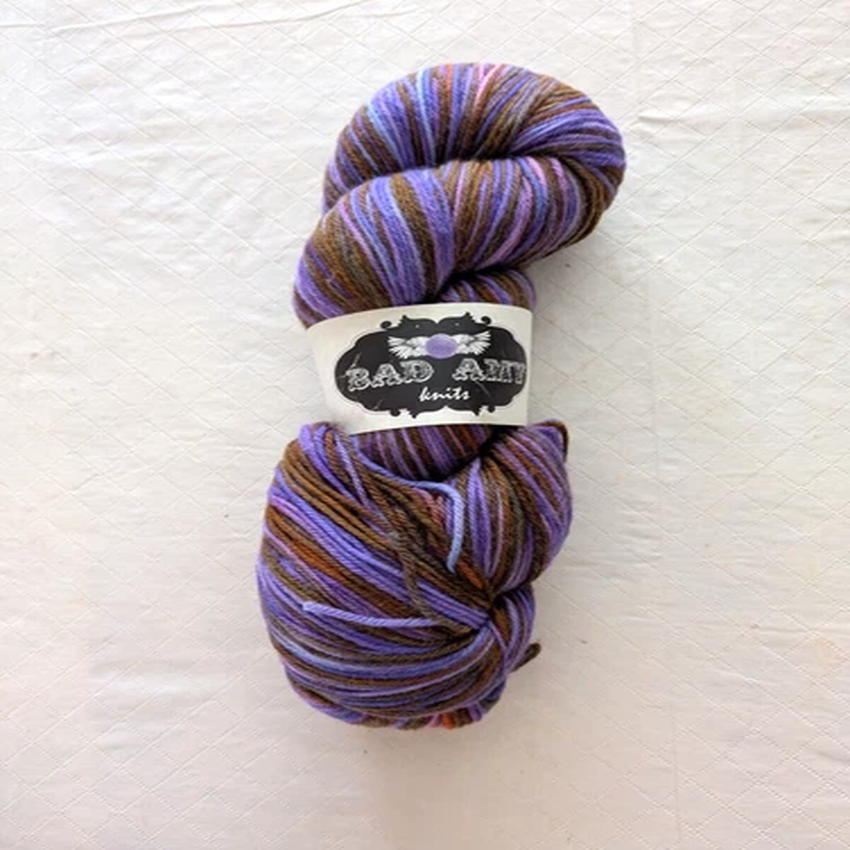 1-hank-bad-amy-knits-fingering-sw-merino-cashmere-nylon-violeta-stripe-yarn