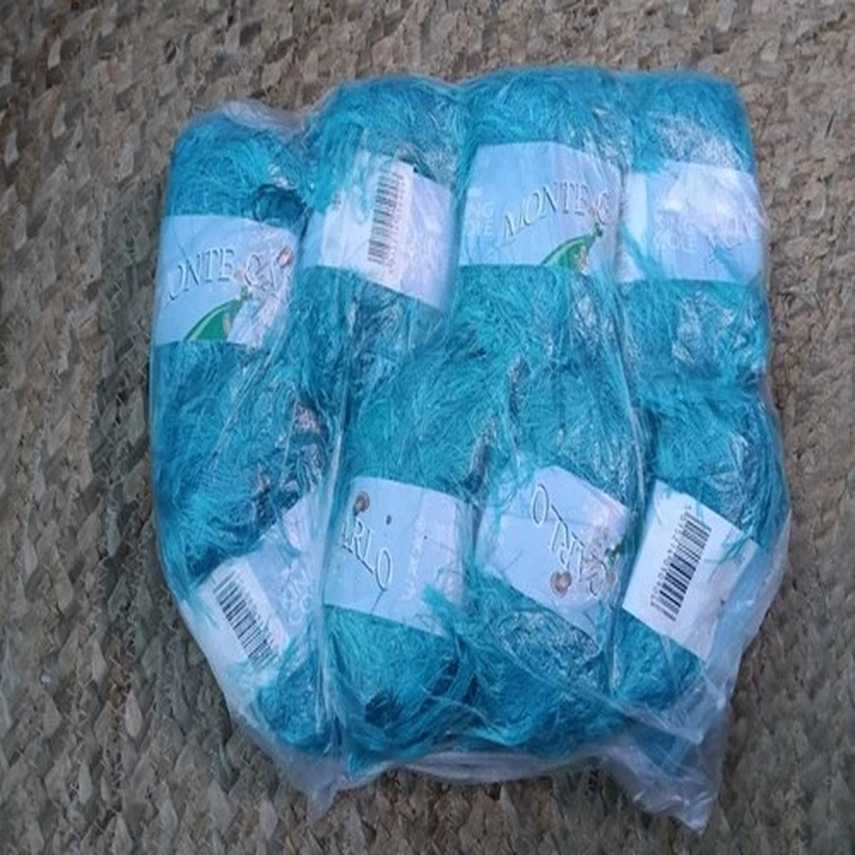 400g-king-cole-monte-carlo-707-aqua-green-blue-wool-yarn-4mm-dk-eyelash-ma