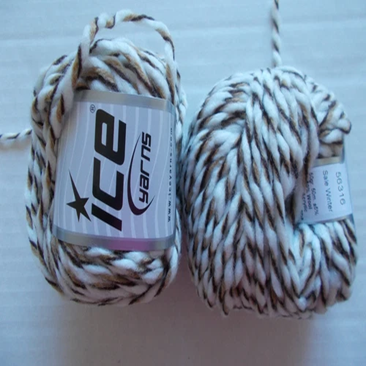 ice-yarns-winter-wool-blend-twist-yarn-white-brown-shades-lot-of-2-55-yds-ea
