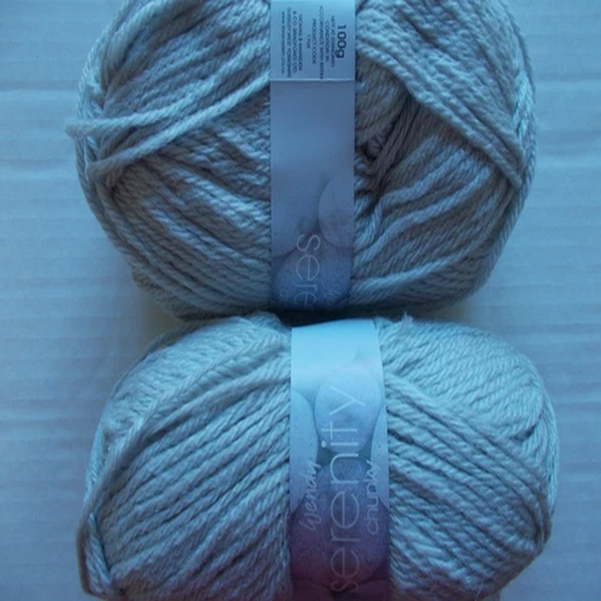 wendy-serenity-chunky-alpaca-blend-yarn-oyster-lot-of-2-153-yds-ea