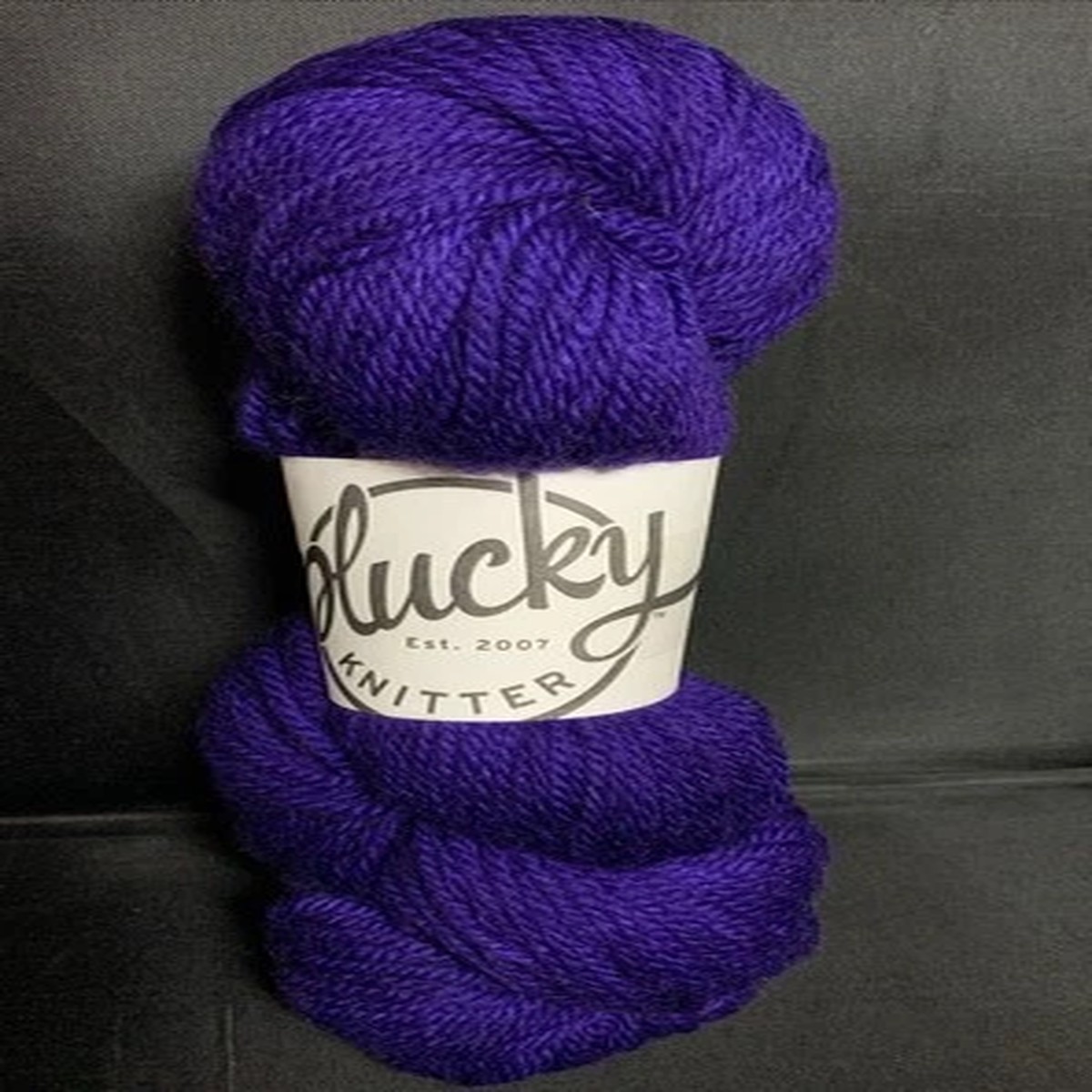 plucky-knitter-yarn-trusty-lady-violet-100-merino-wool-250-yds