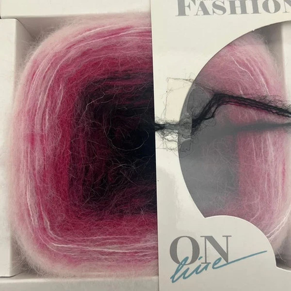 online-fashion-box-no-2-fuchsia-black-gradient-02-mohair-blend-yarn-pattern