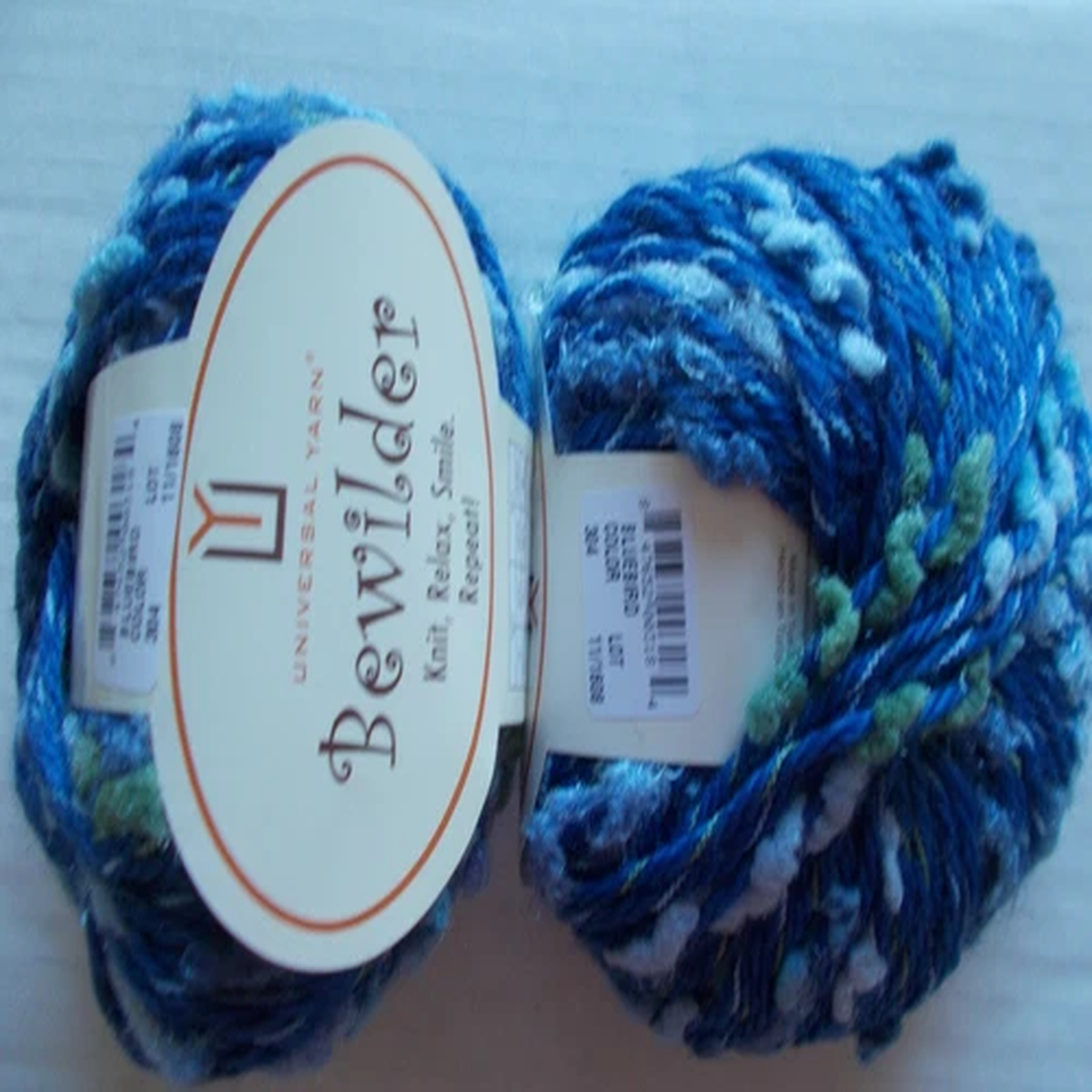 universal-bewilder-textured-yarn-wool-blend-bluebird-lot-of-2-88-yds-each