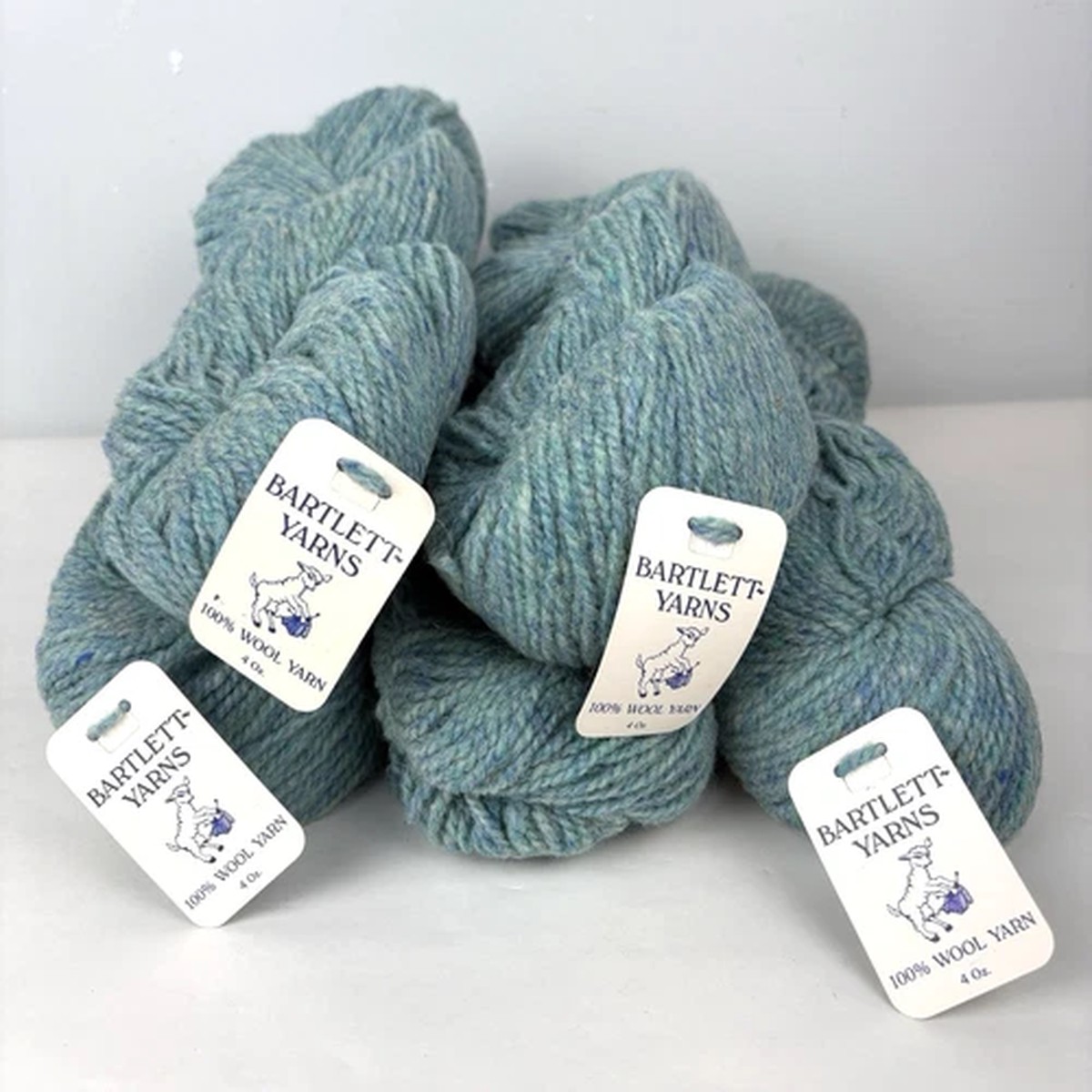 wool-yarns-5-skeins-bartlett-yarns-maine-blue-teal-variegated-4oz-new-old-stock