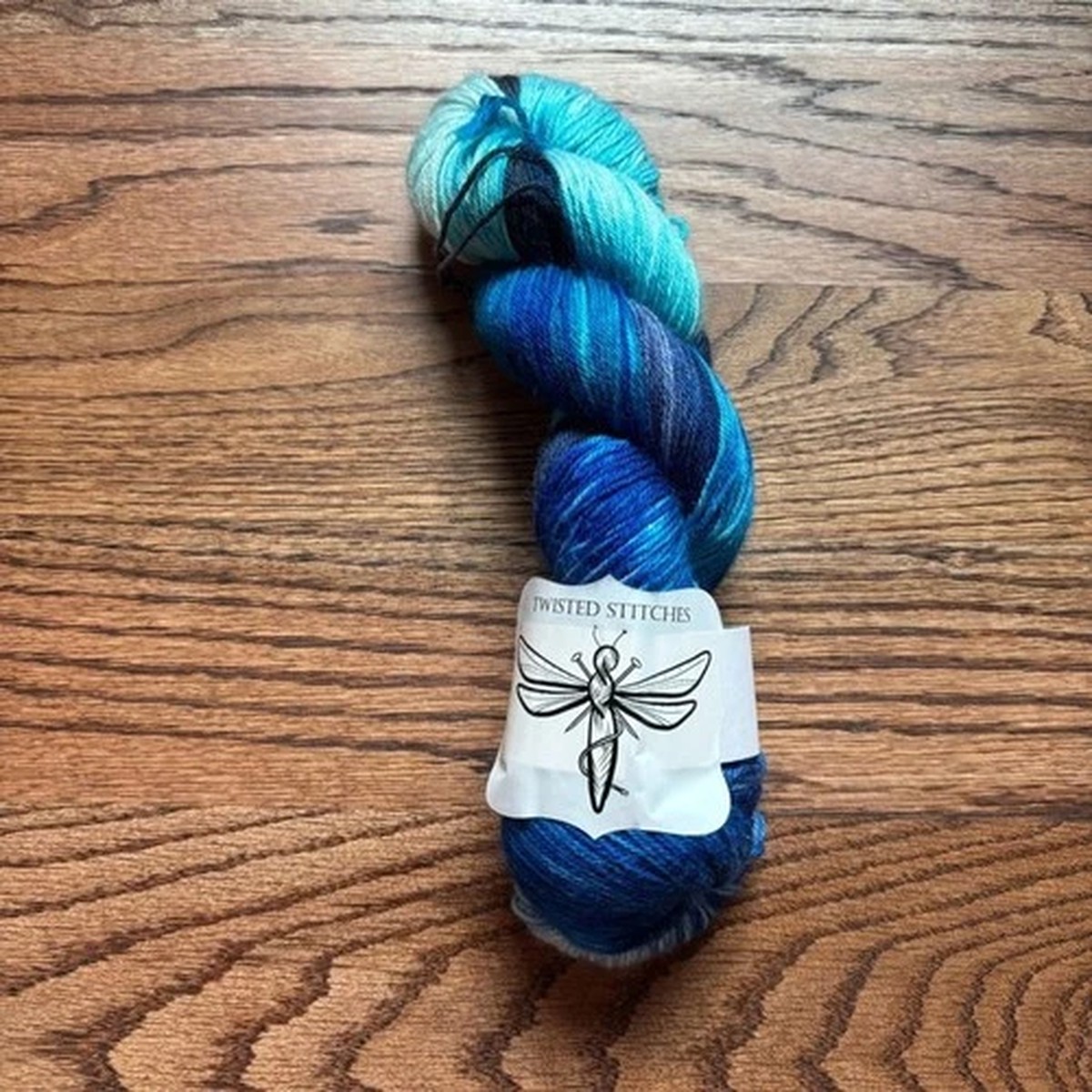 twisted-stitches-yarn-fingering-weight-superwash-merino-wool-nylon-sock-blue-nwt