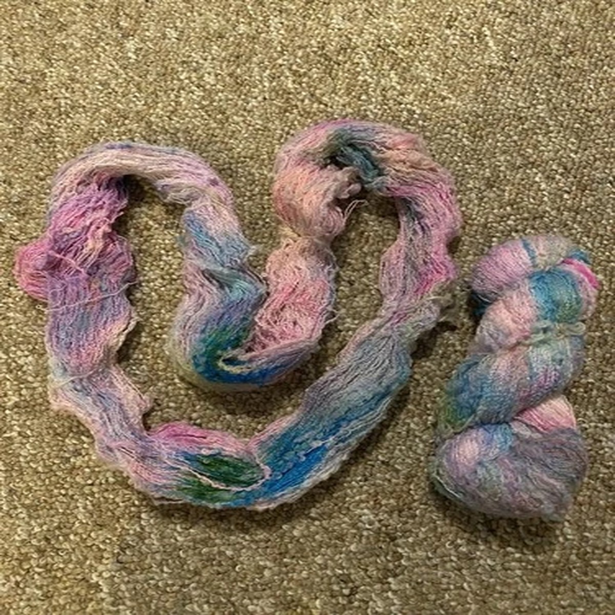 1-skein-hand-dyed-wool-merino-slub-fingering-yarn-100g-spring-garden-pink-purple