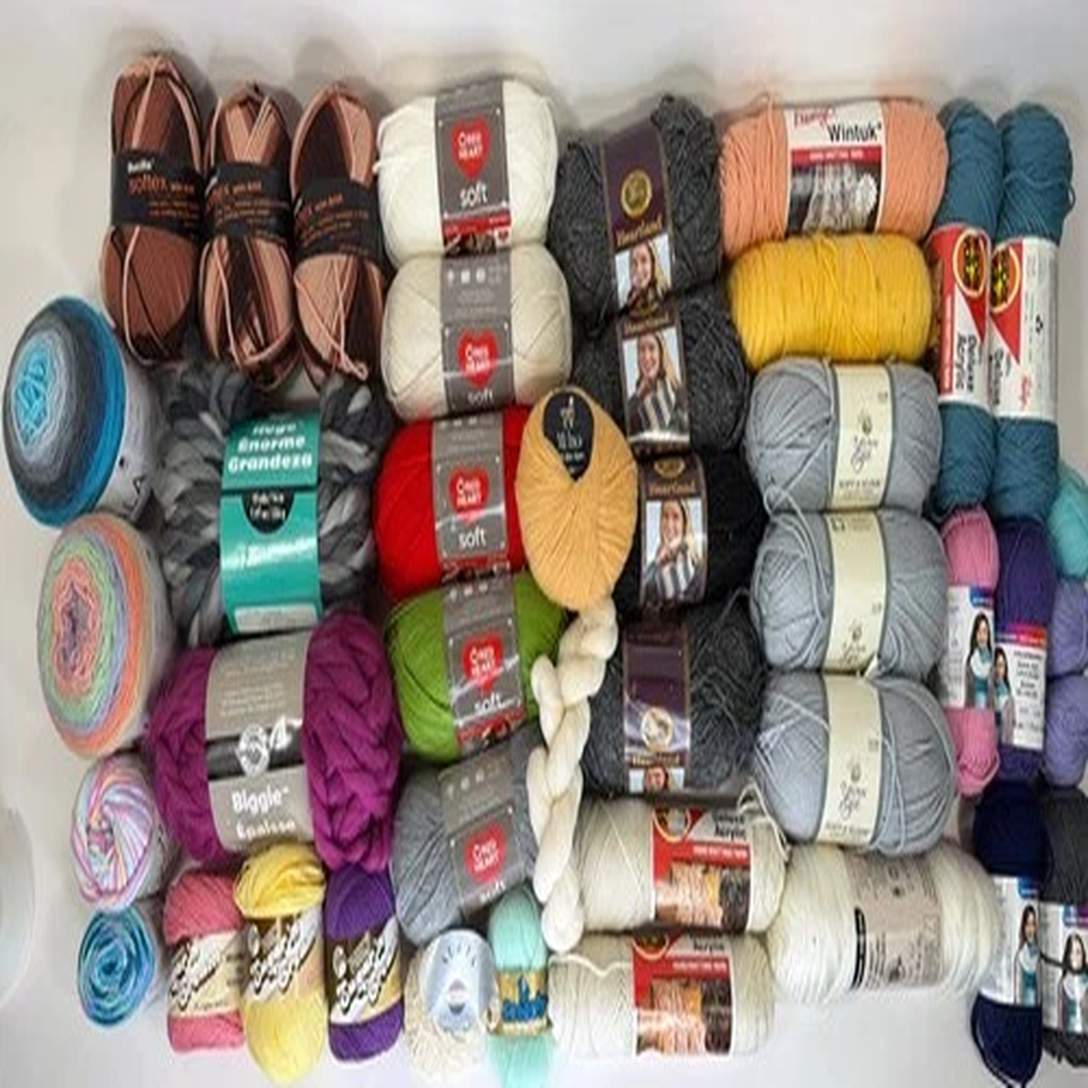 huge-9-lbs-mixed-lot-yarn-wool-multicolored-red-heart-bucilla-alpaca-yarn-bee