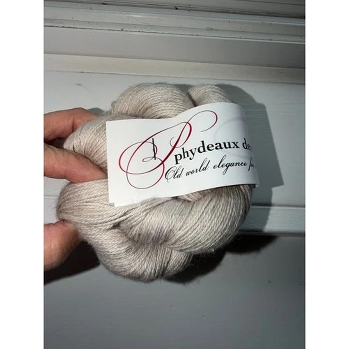 phydeaux-designs-aegypte-fingering-yarn-cream-foggy-alpaca-silk-linen-blend