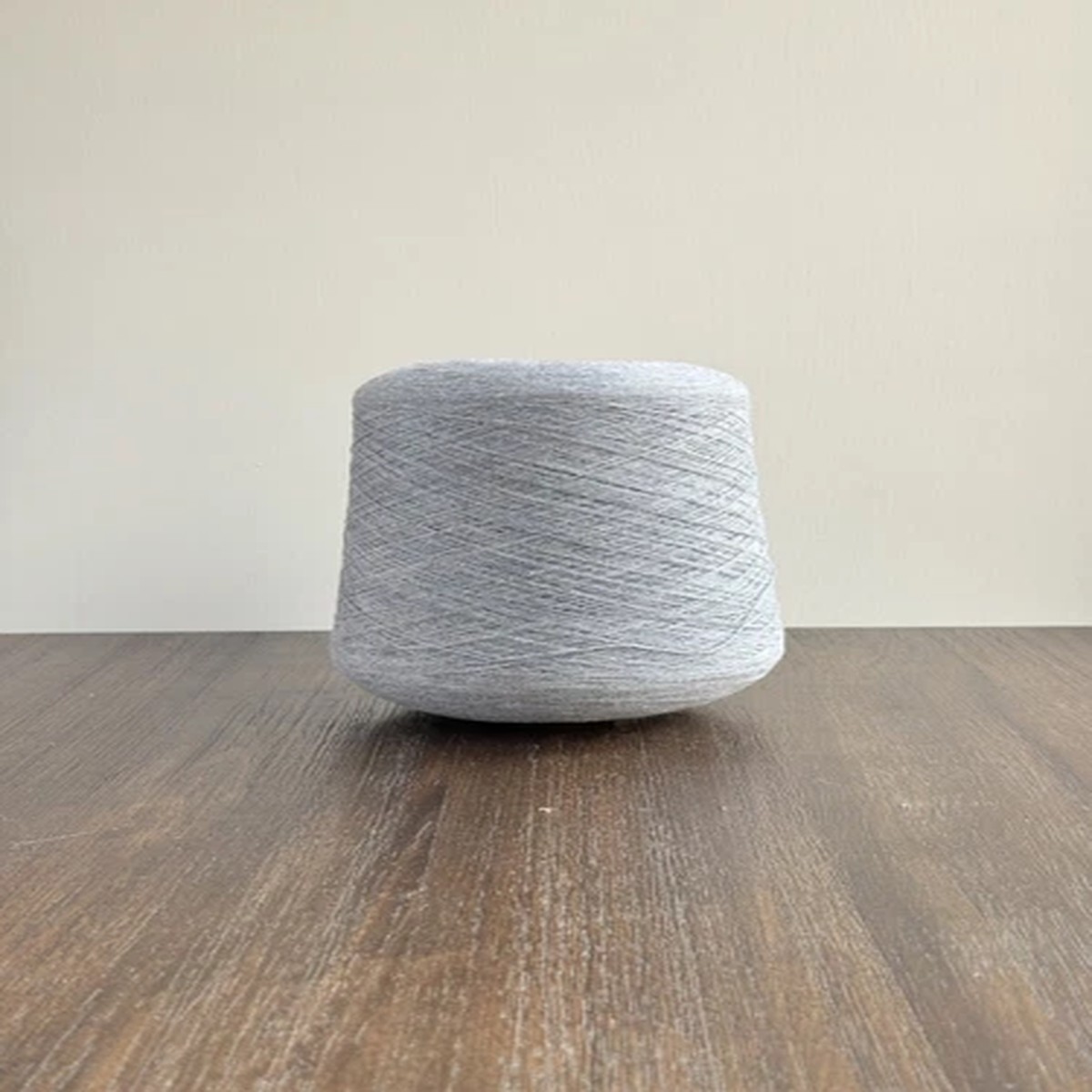 790g-100-wool-2-26nm-yarn-cone-china-gray