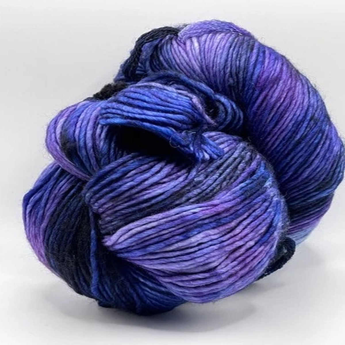 purple-blue-black-handdyed-superwash-merino-yarn-78150-ice-worsted-wool-100g218y