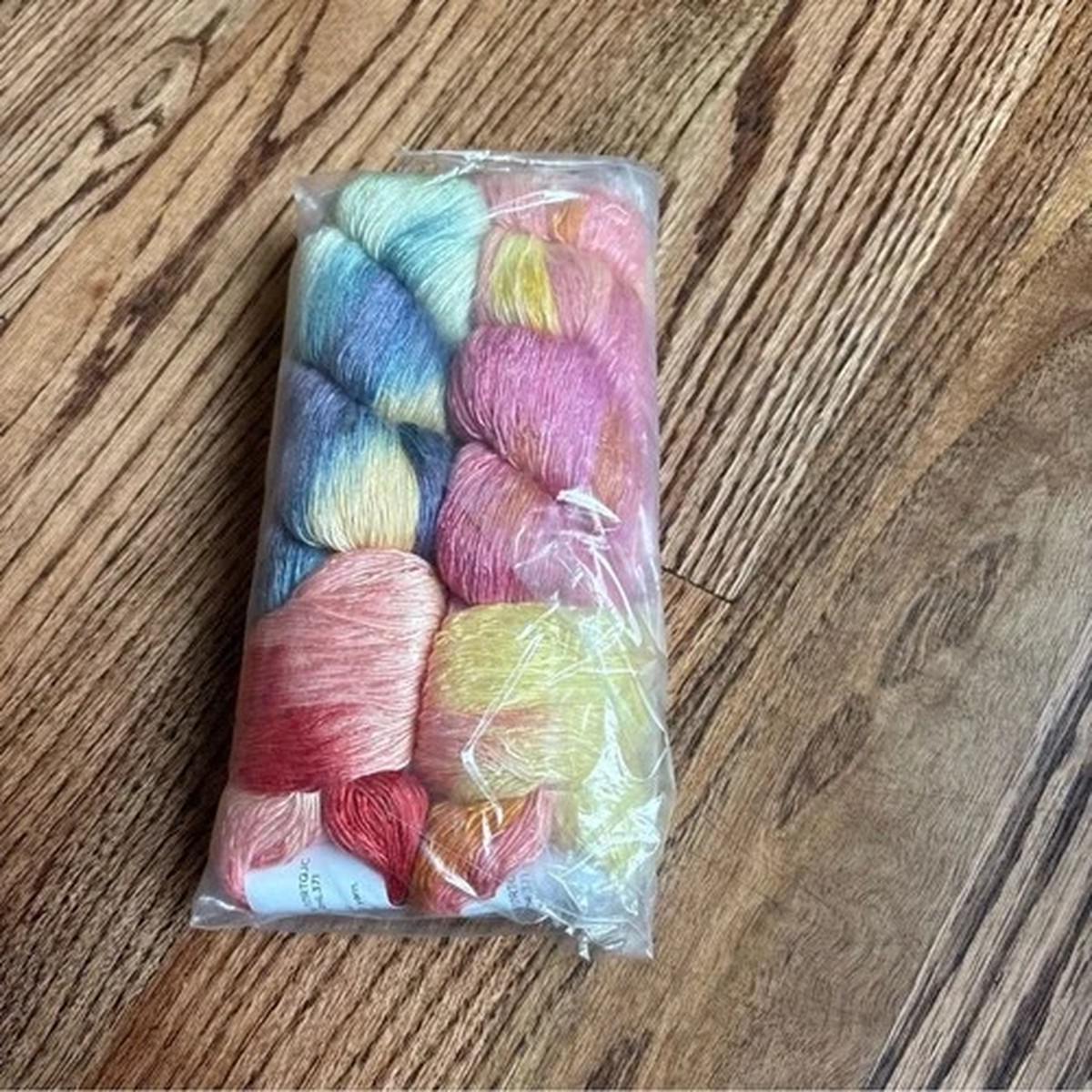 artyarns-ensemble-light-silk-cashmere-yarn-800-yards-taj-shawl-kit-pink-blue-nwt