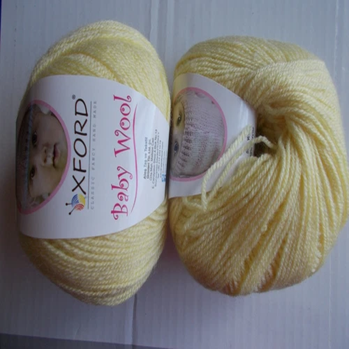 oxford-baby-wool-wool-blend-yarn-baby-yellow-lot-of-2-219-yds-each