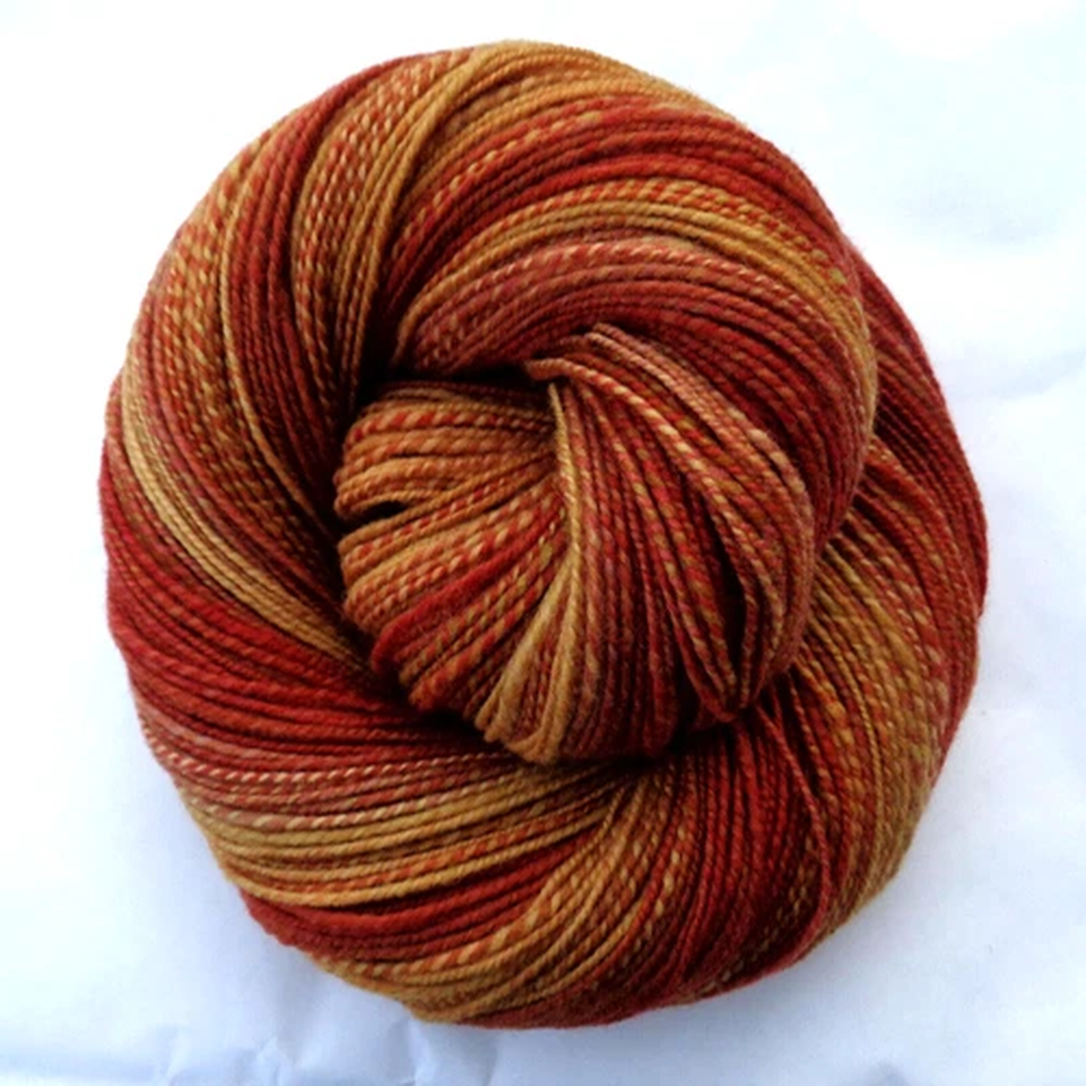 terracotta-handspun-hand-dyed-polwarth-yarn-fingering-weight-self-striping-428yd