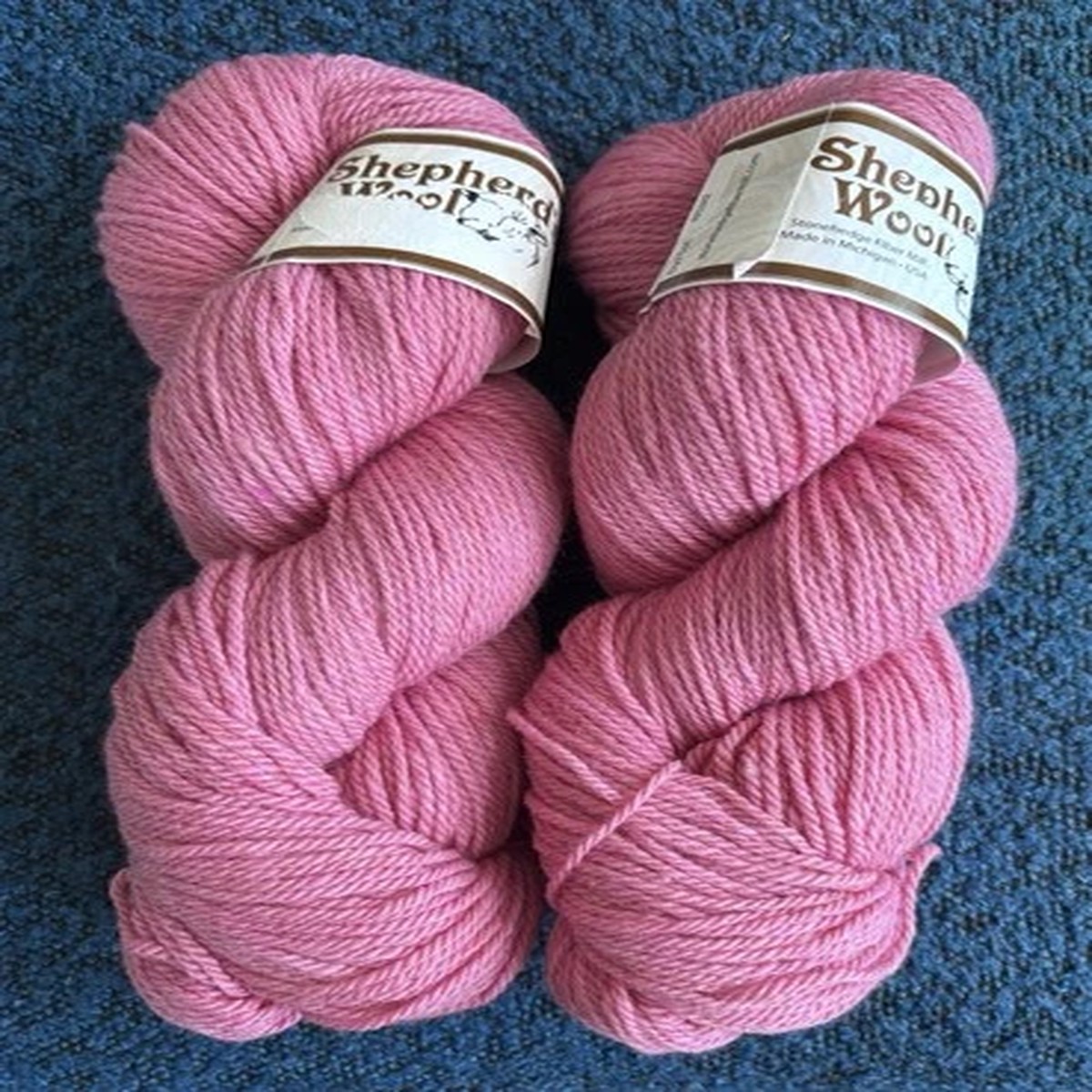 2-skeins-shepherds-wool-zinnia-pink-worsted-stonehedge-fiber-mill-yarn-8oz