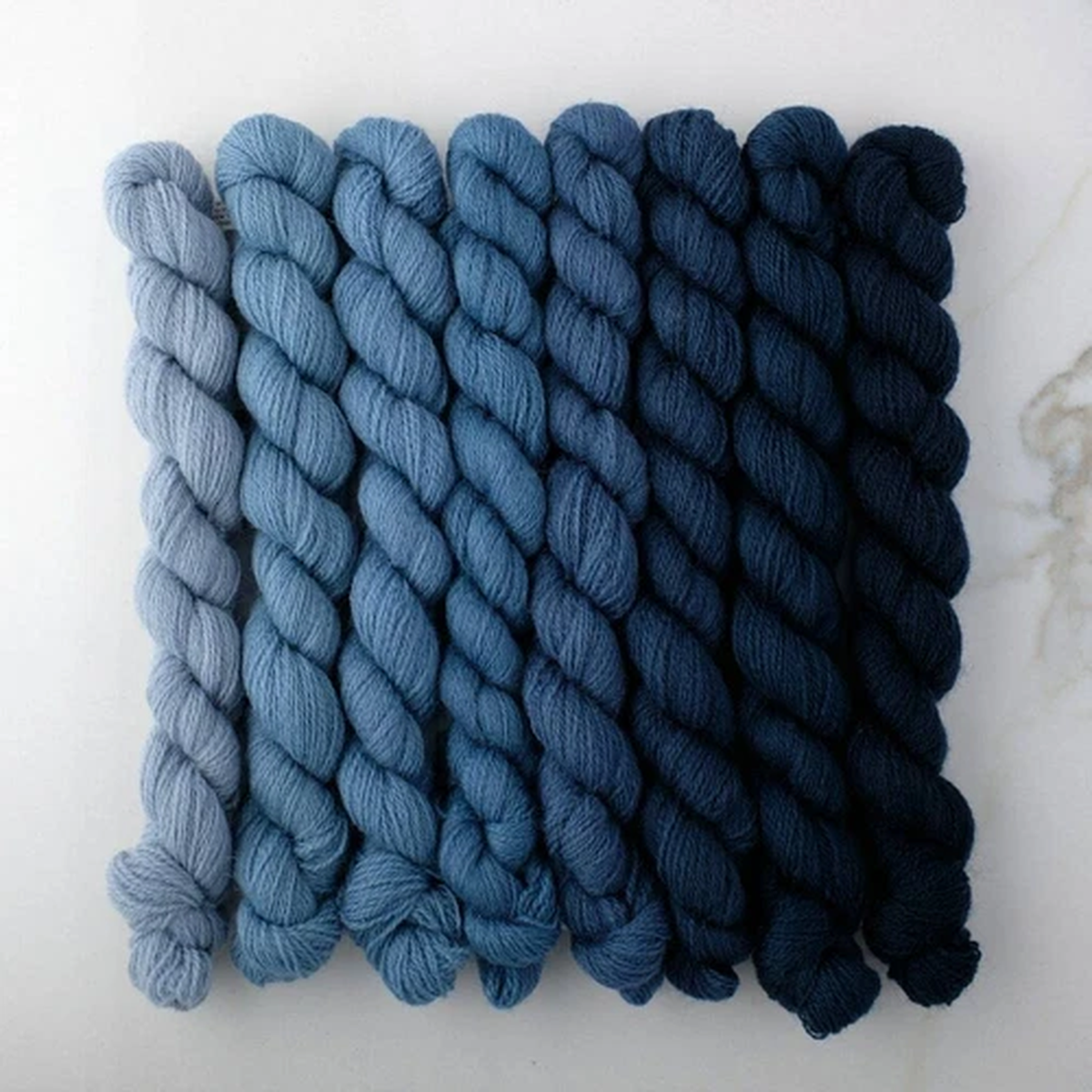 appletons-crewel-and-tapestry-wool-yarn-dull-marine-blue