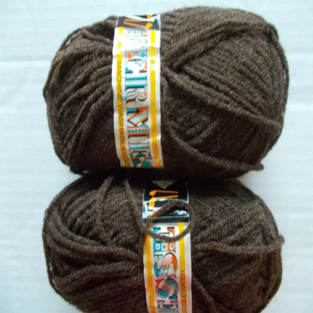 kermesse-wool-blend-yarn-brown-lot-of-2-france