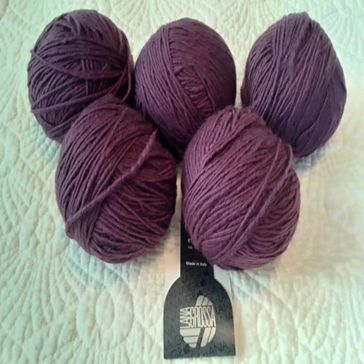 lana-grossa-qui-extrafine-merino-wool-yarn-5-sks-purple-009-already-wound-italy