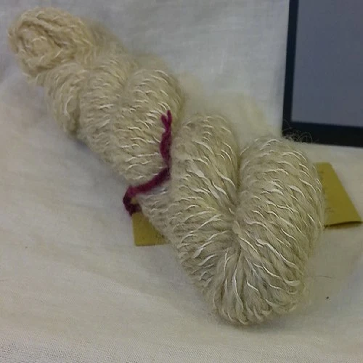 1-vanilla-spice-wool-ply-white-handspun-silk-2-ply-yarn-sport-99-yard