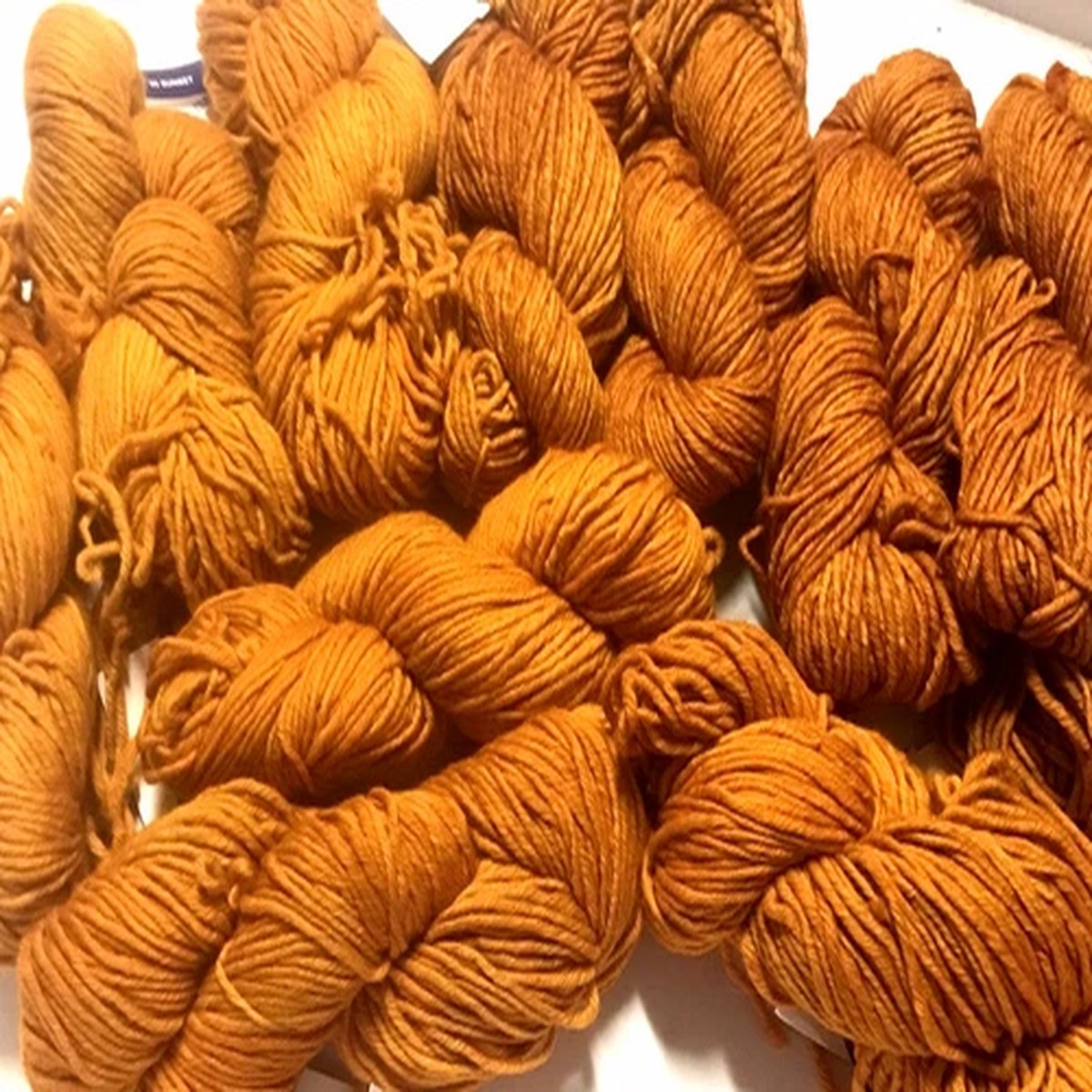 sunset-orange-pumpkin-autumn-100gr-skein-150yd-malabrigo-twist-merino-wool-yarn