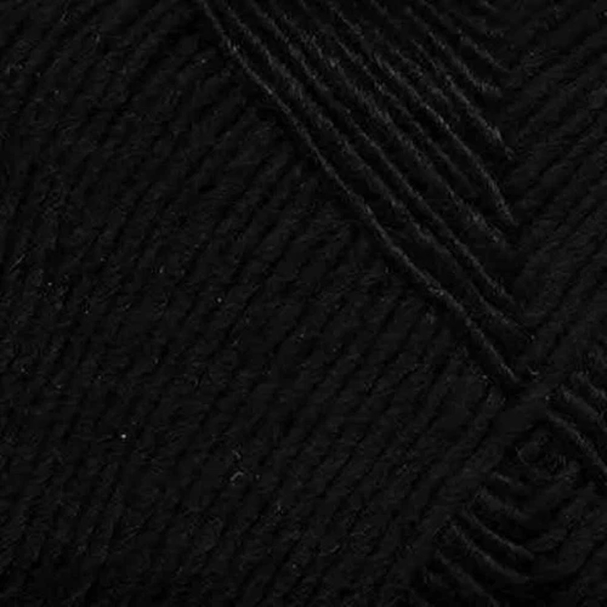 brown-sheep-lamb-s-pride-worsted-05-wool-mohair-yarn-onyx