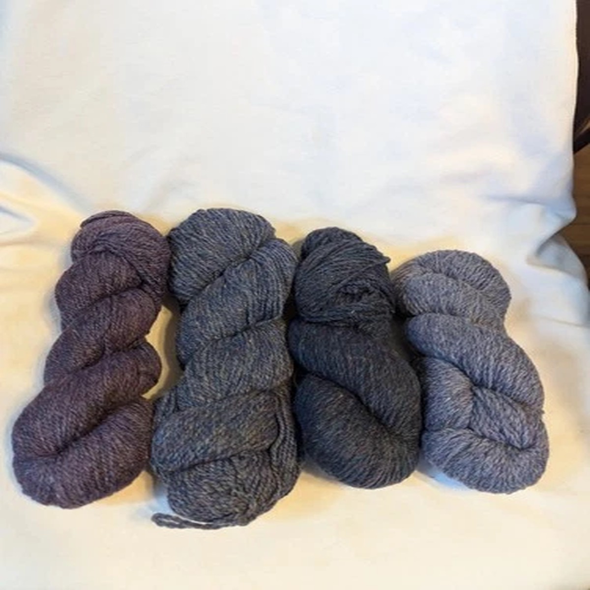 lot-of-4-mystery-unmarked-hanks-of-yarn-wool-tweed-please-read
