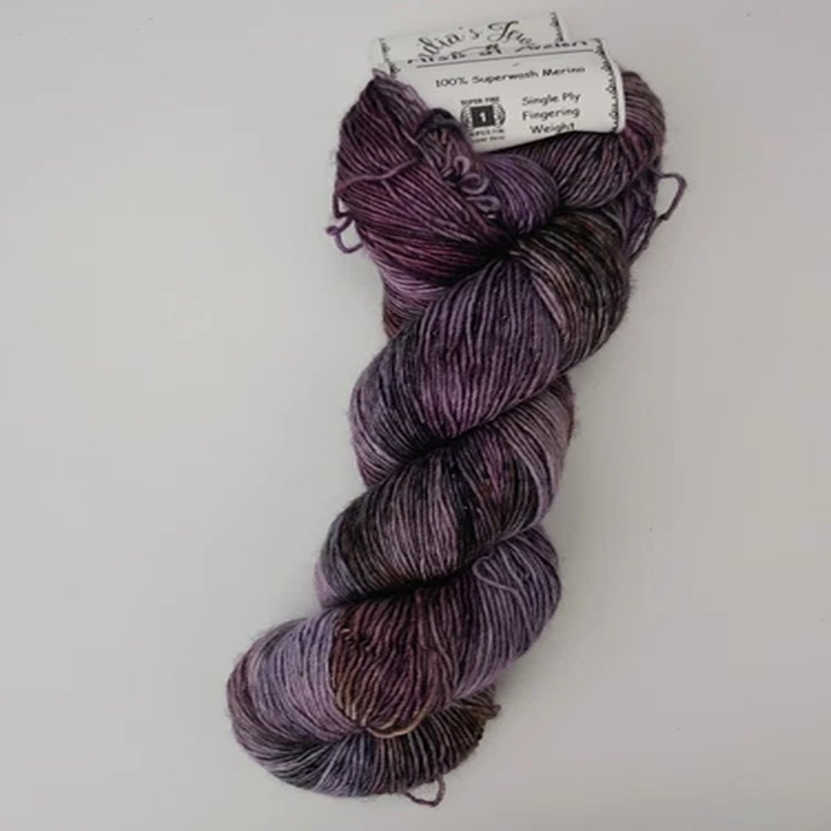 pandia-s-jewels-singularity-yarn-behind-the-mists-at-avalon-superwash-merino