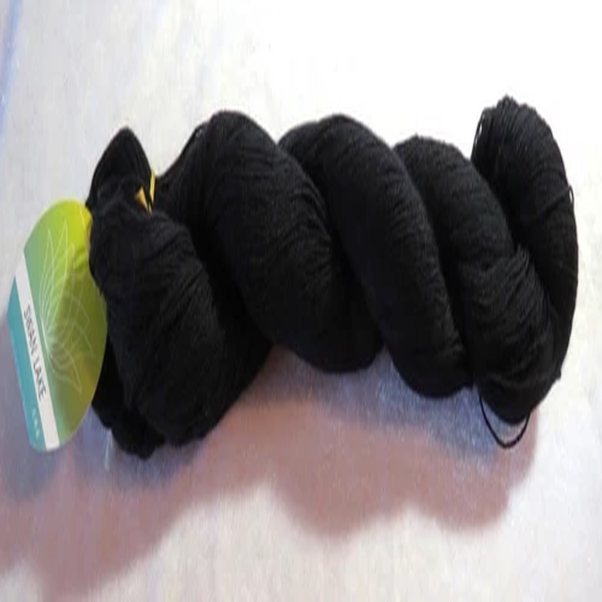 50-grams-1-75-oz-swan-lake-cashmere-wool-and-angora-yarn