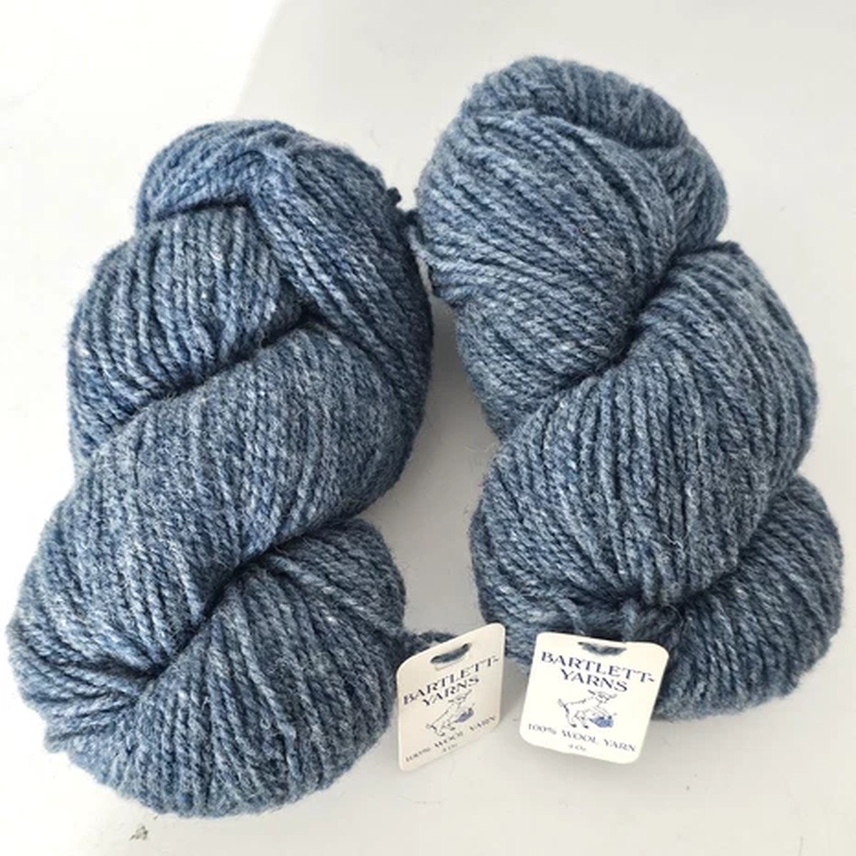 bartlett-yarns-blue-100-wool-yarn-2-ply-210yds-4oz-lot-of-2-skeins