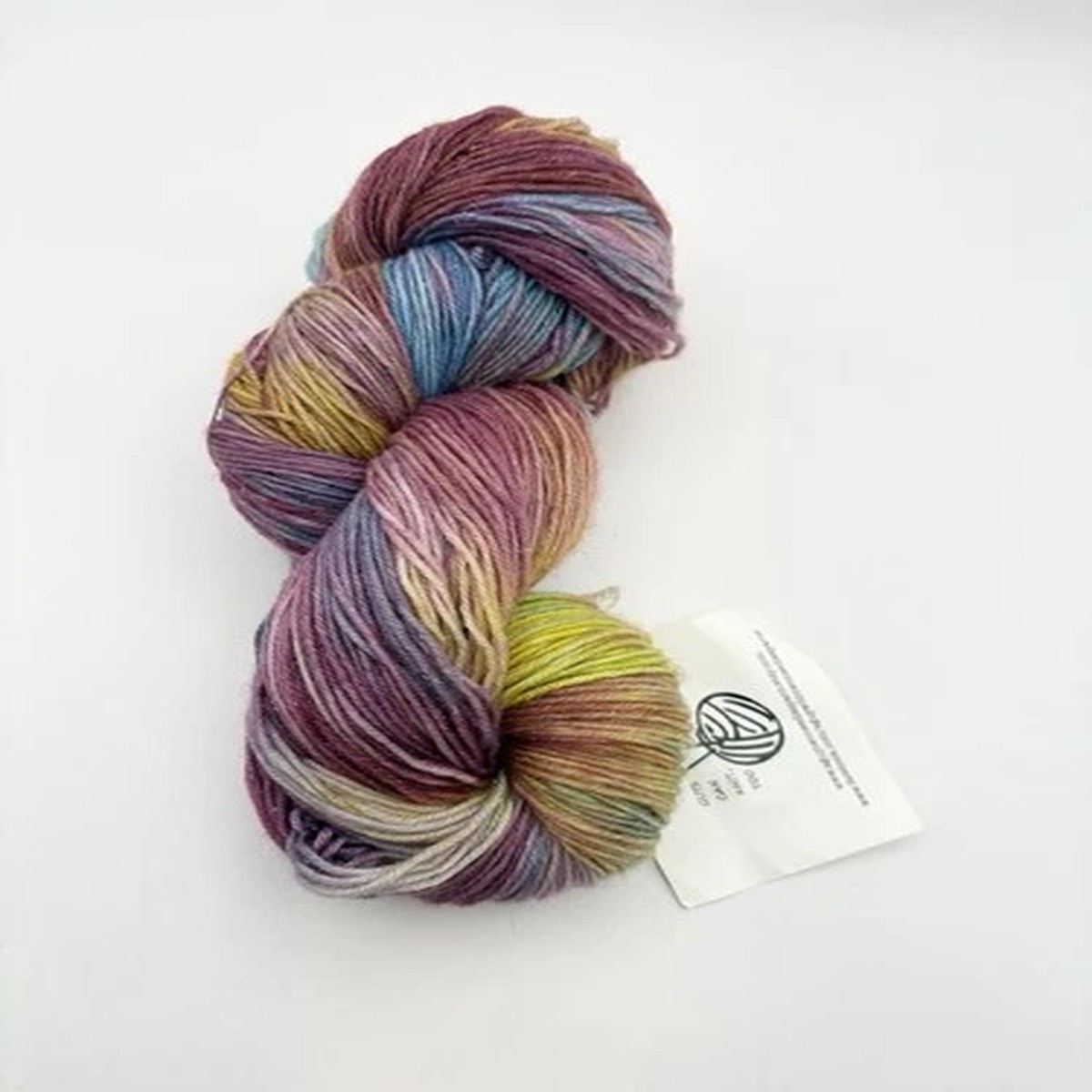 a-guy-with-two-needles-hand-dyed-fingering-sw-merino-stellina-462yd-carnival