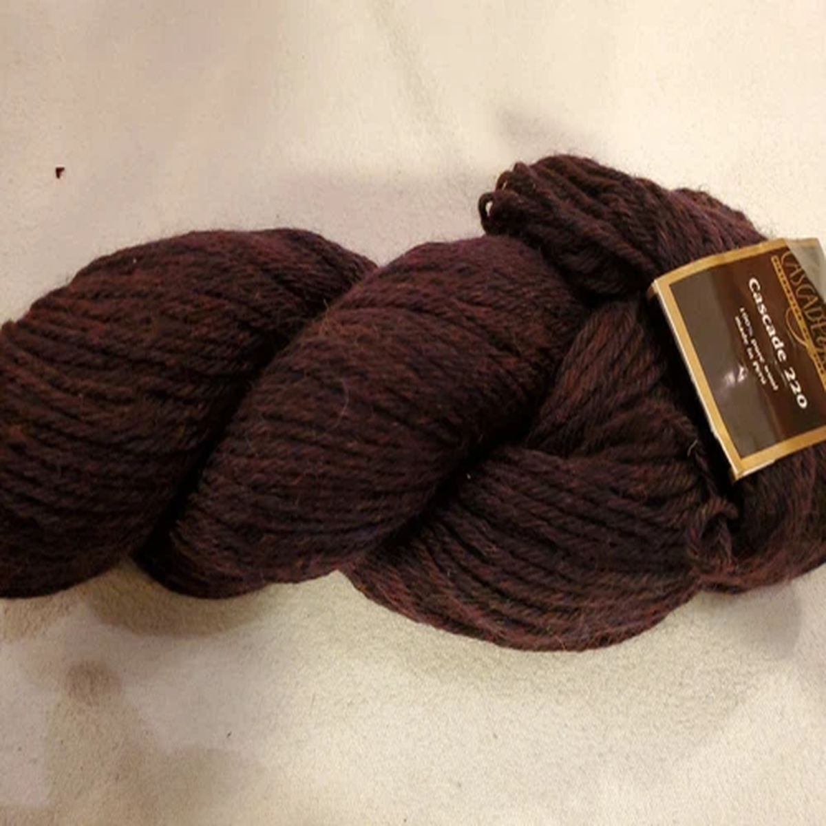 cascade-yarns-cascade-220-100-peruvian-wool-color-4006